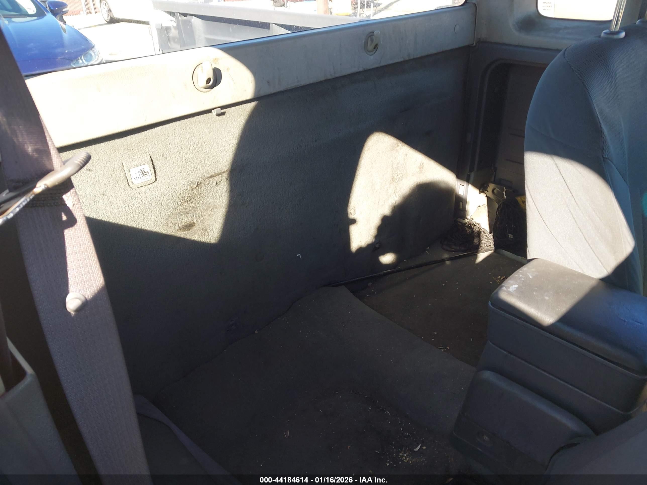 NISSAN FRONTIER image 8