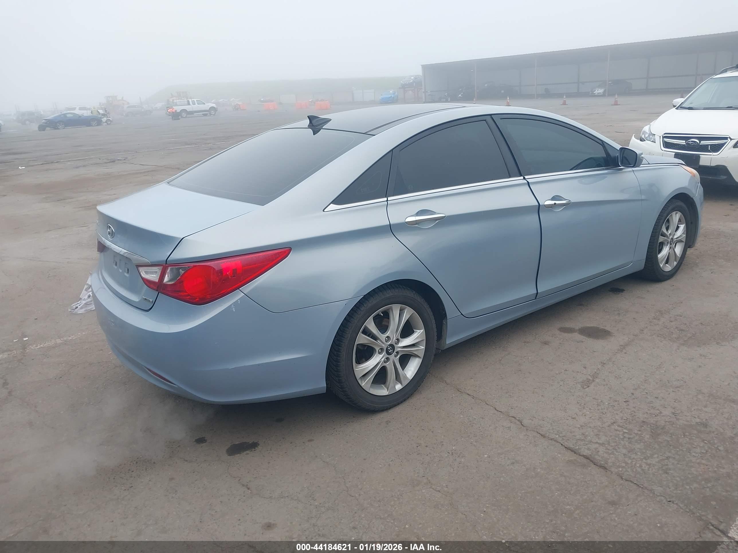 HYUNDAI SONATA image 4