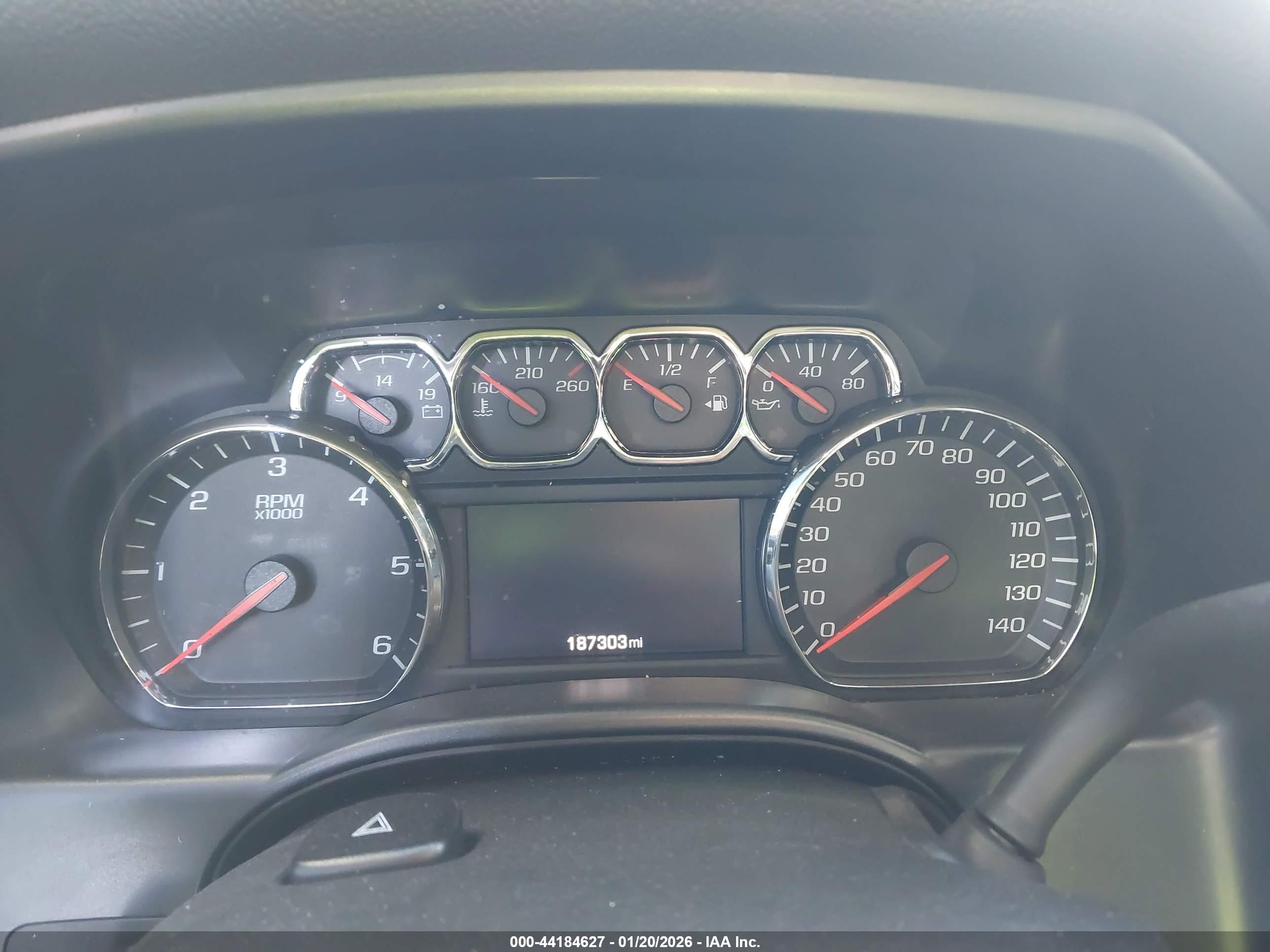 CHEVROLET SILVERADO image 7