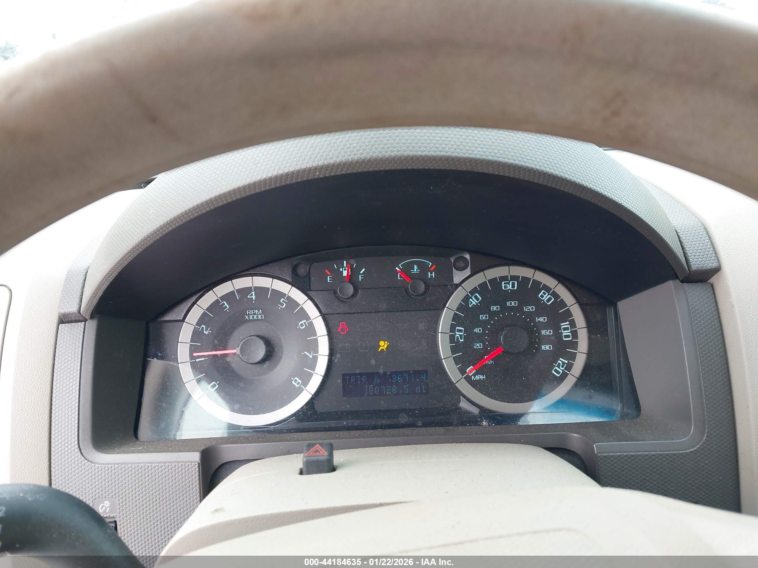 FORD ESCAPE image 7