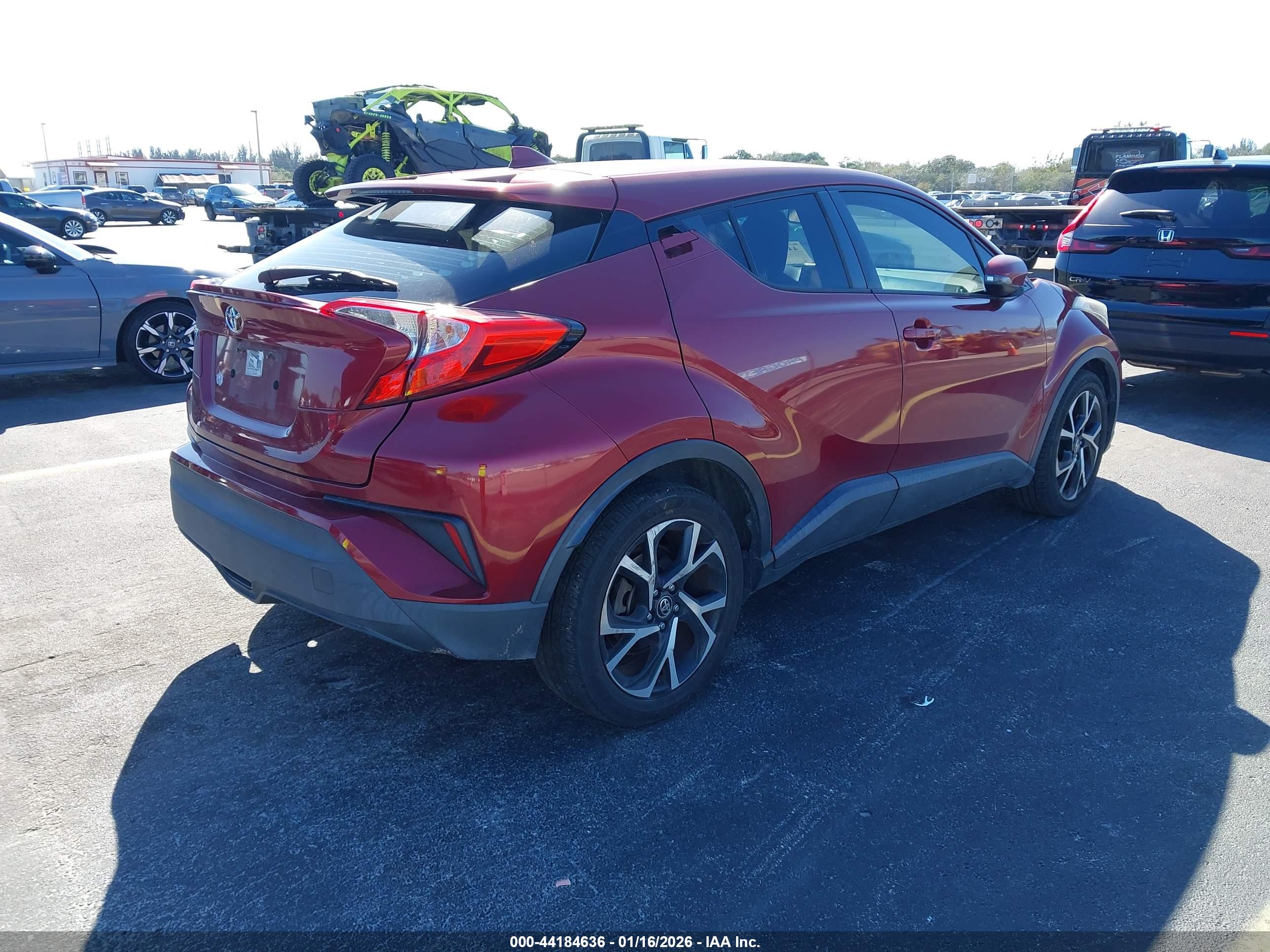 TOYOTA C-HR image 4