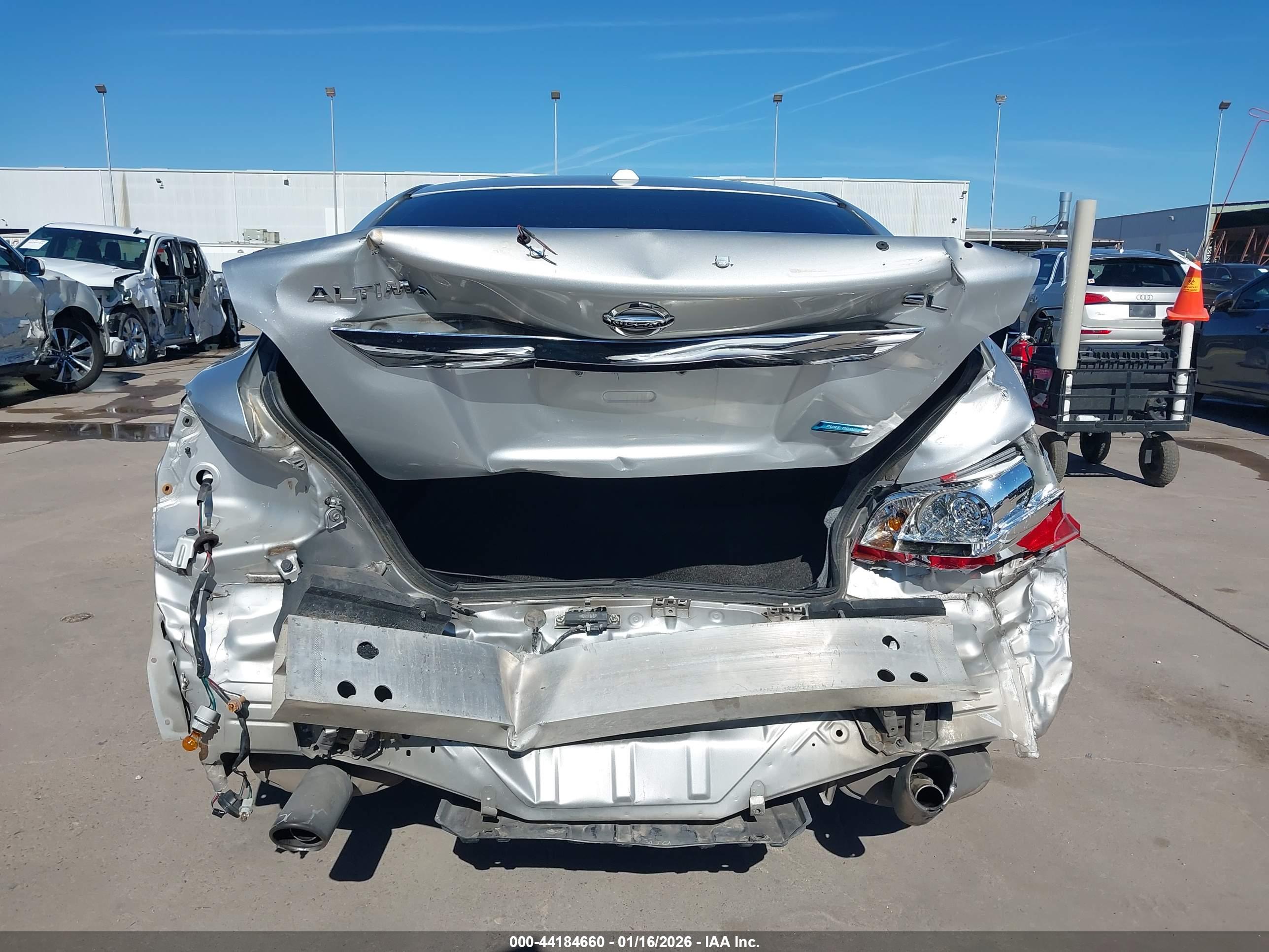 NISSAN ALTIMA image 6