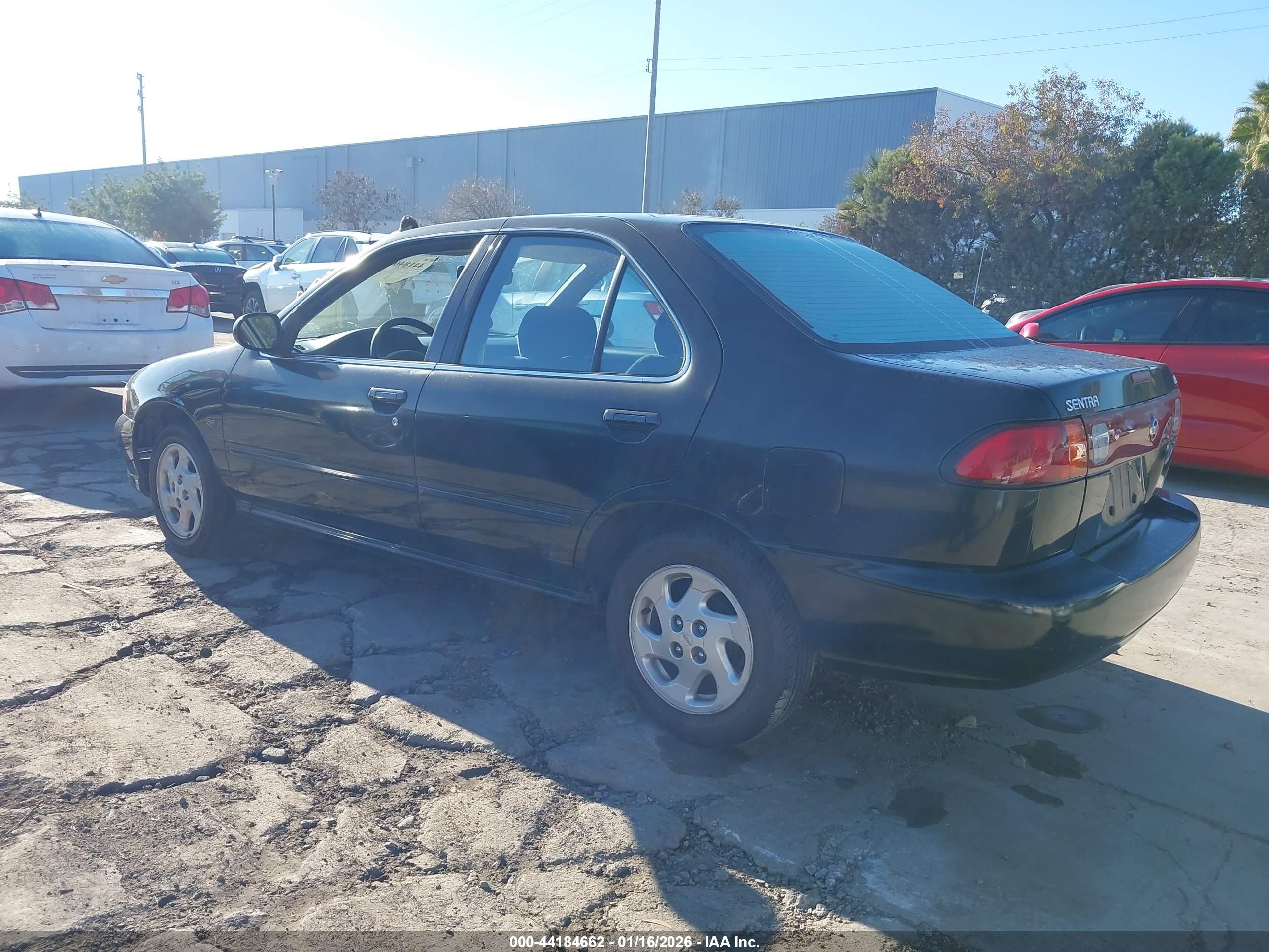 NISSAN SENTRA image 3