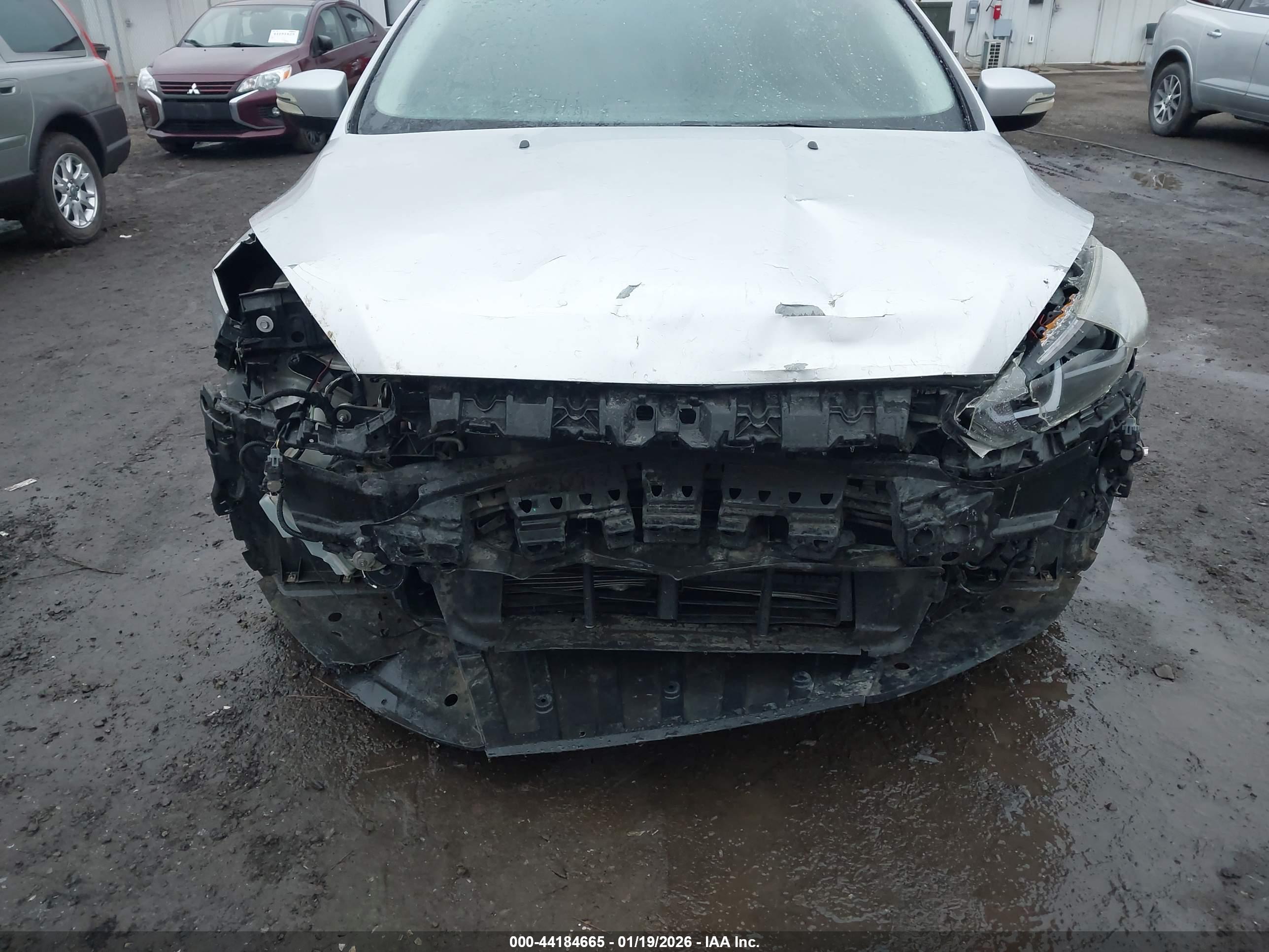 FORD FOCUS image 6