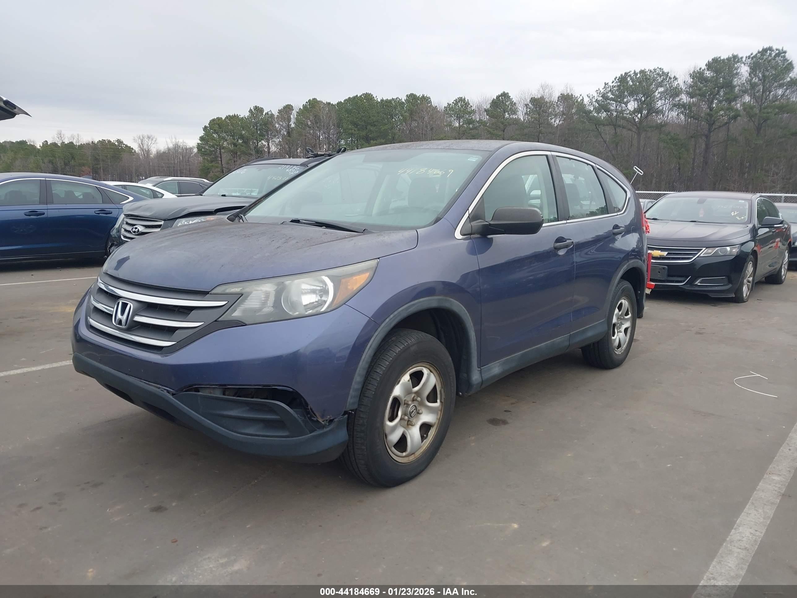 HONDA CR-V image 2