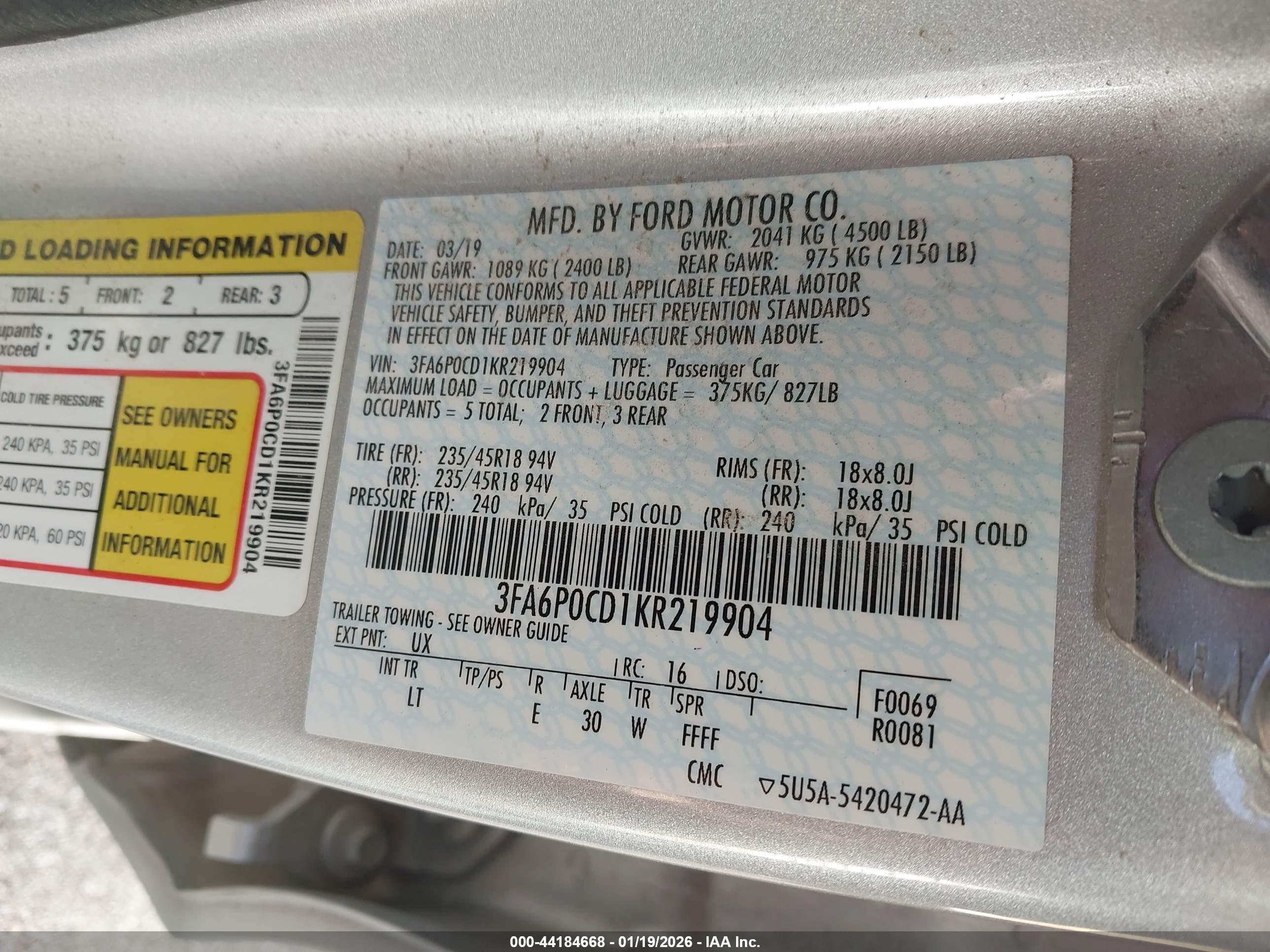 FORD FUSION image 9