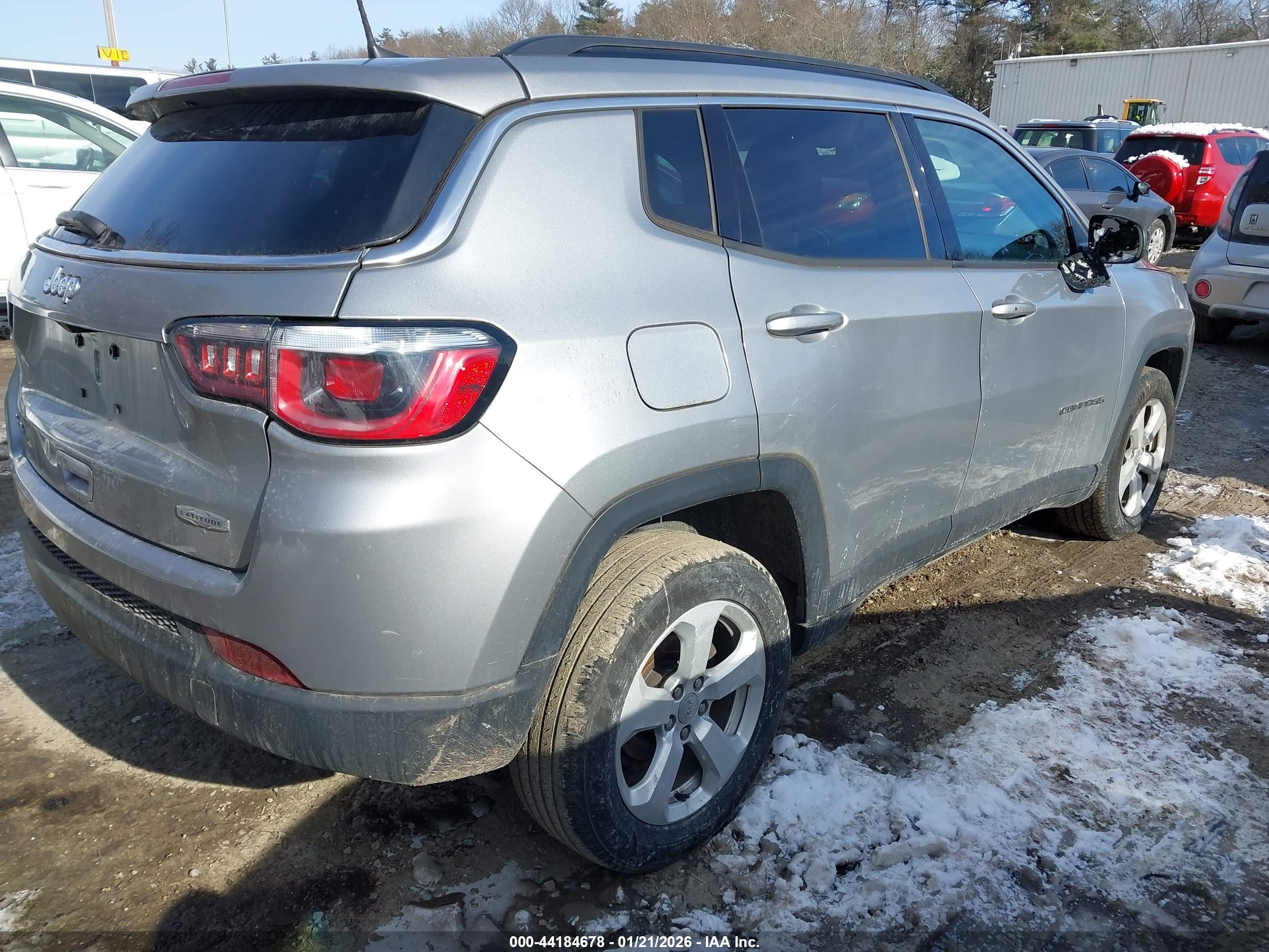 JEEP COMPASS image 4