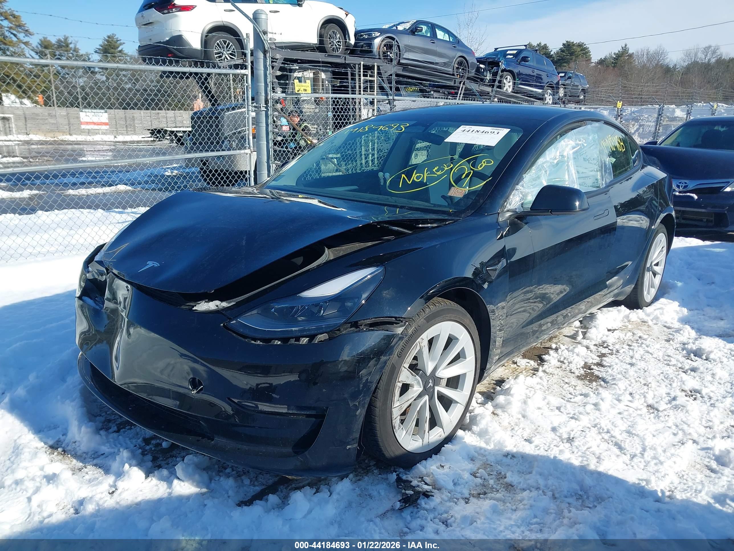 TESLA MODEL image 2