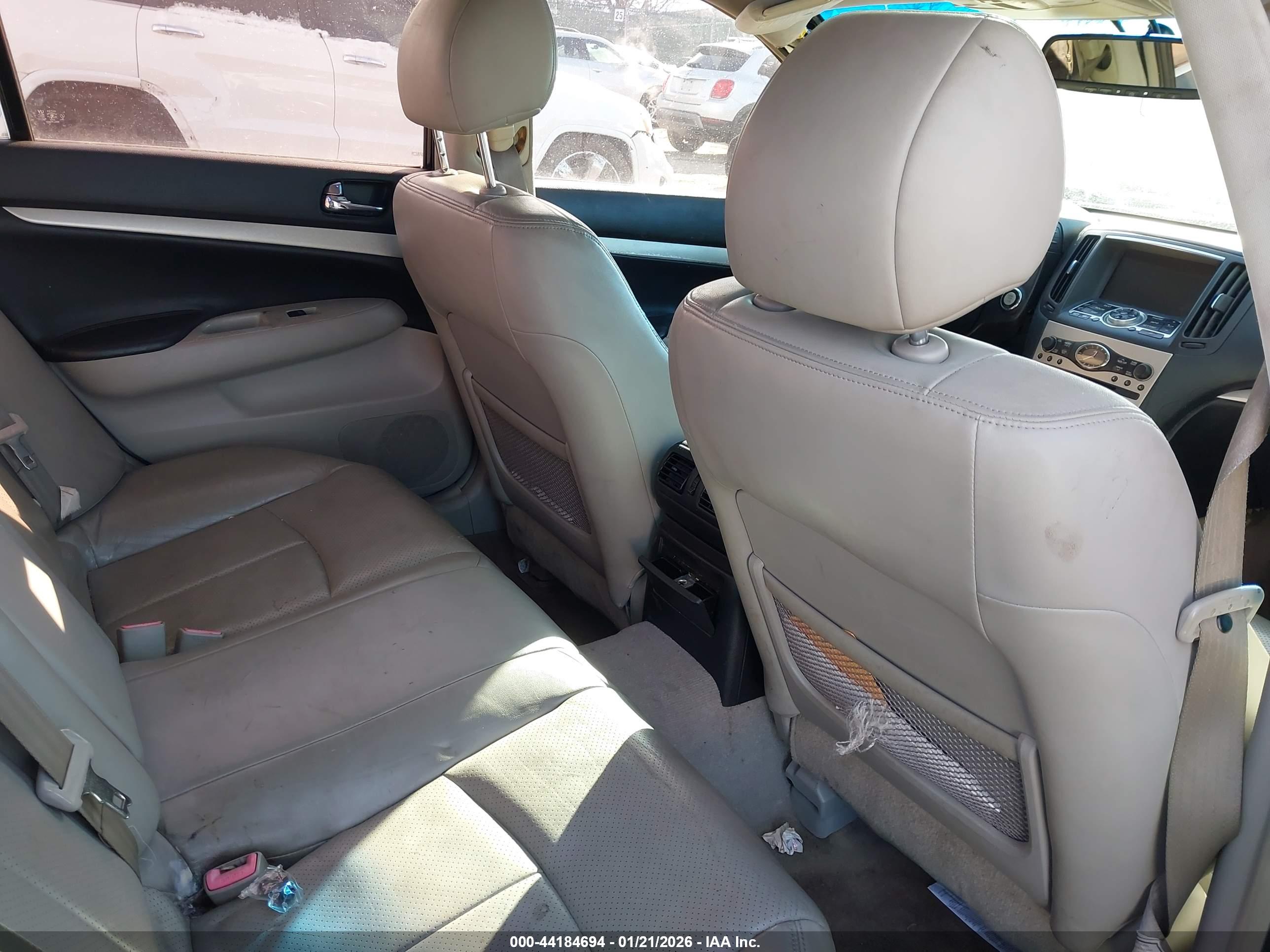 INFINITI G35X image 8