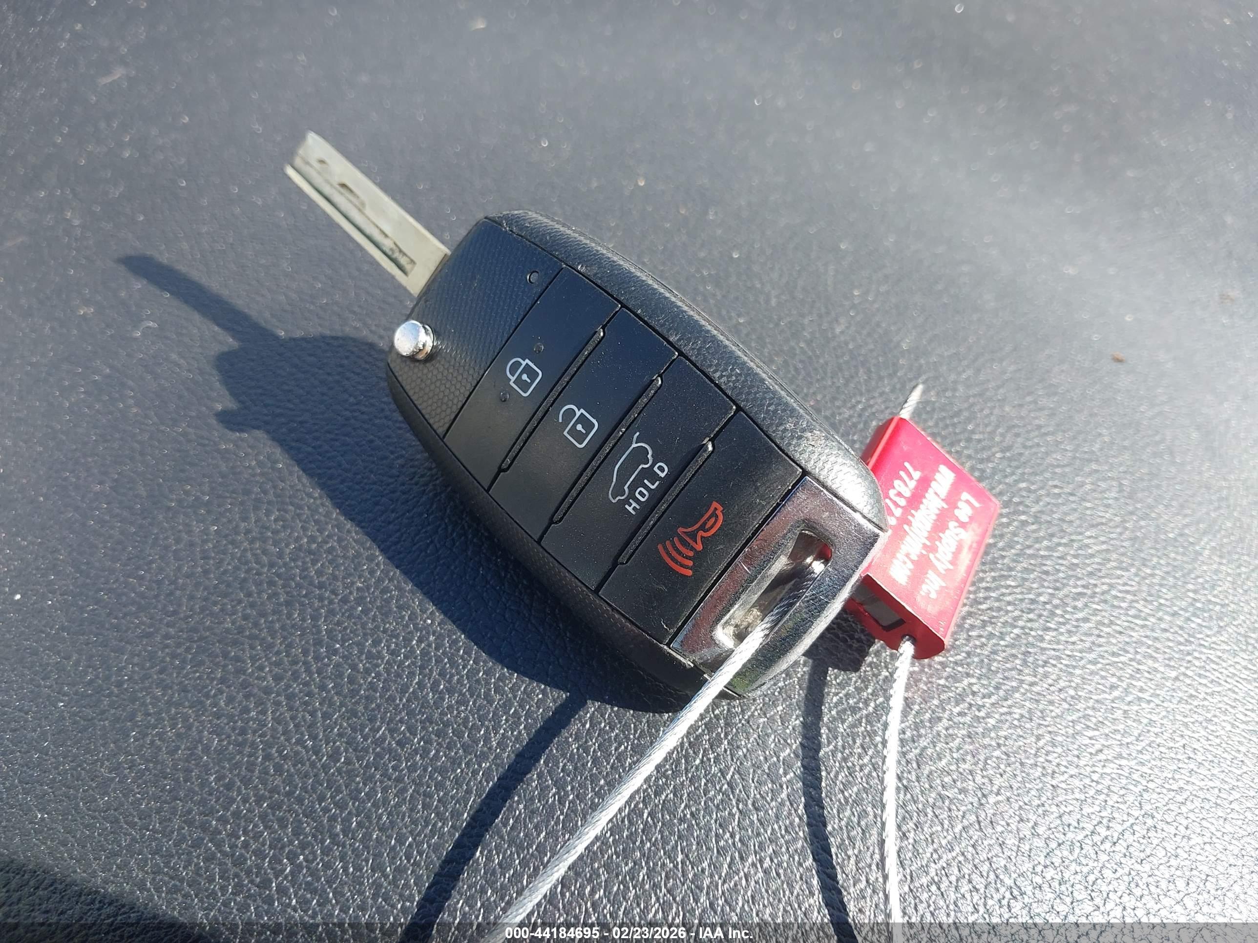 KIA SORENTO image 11