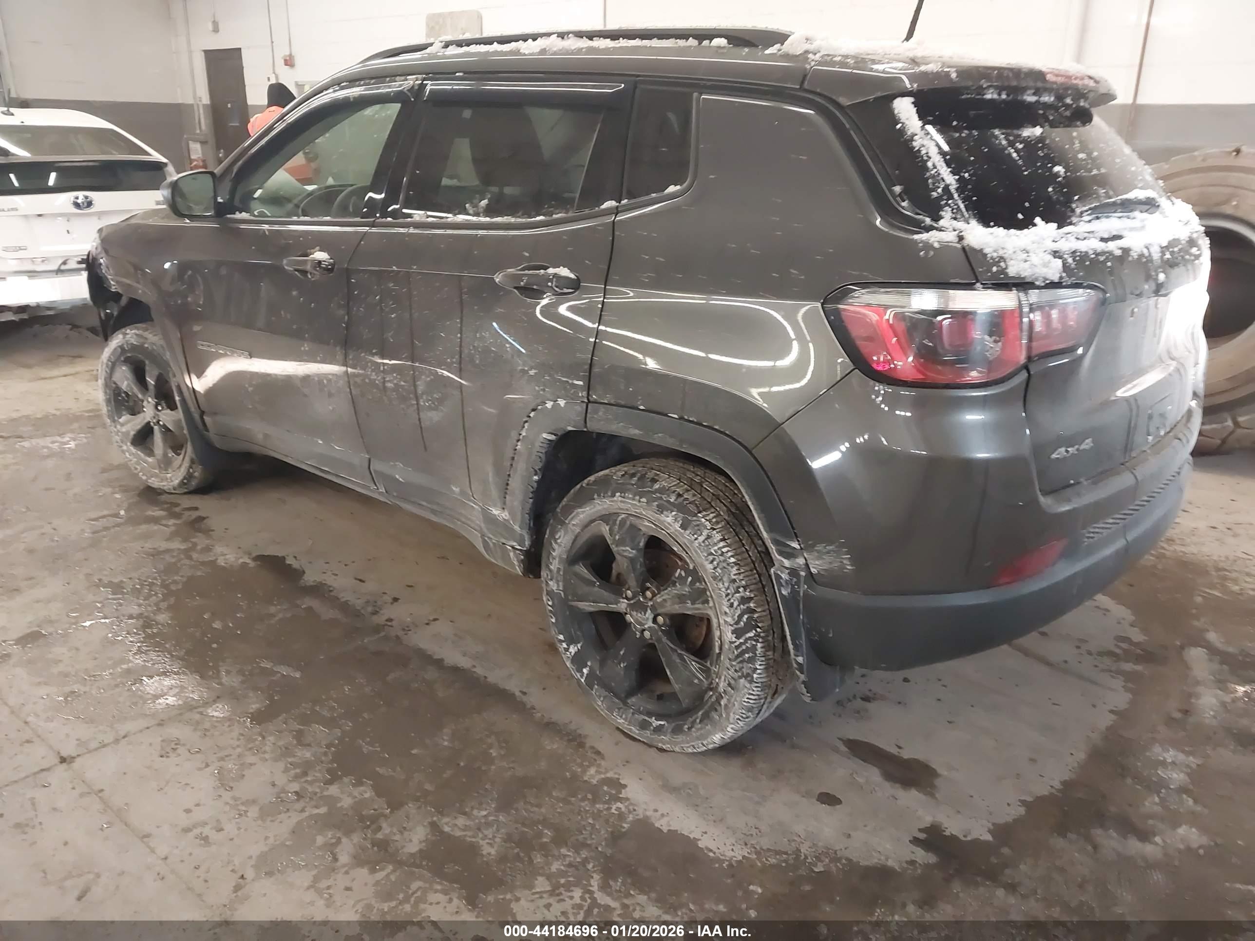 JEEP COMPASS image 3