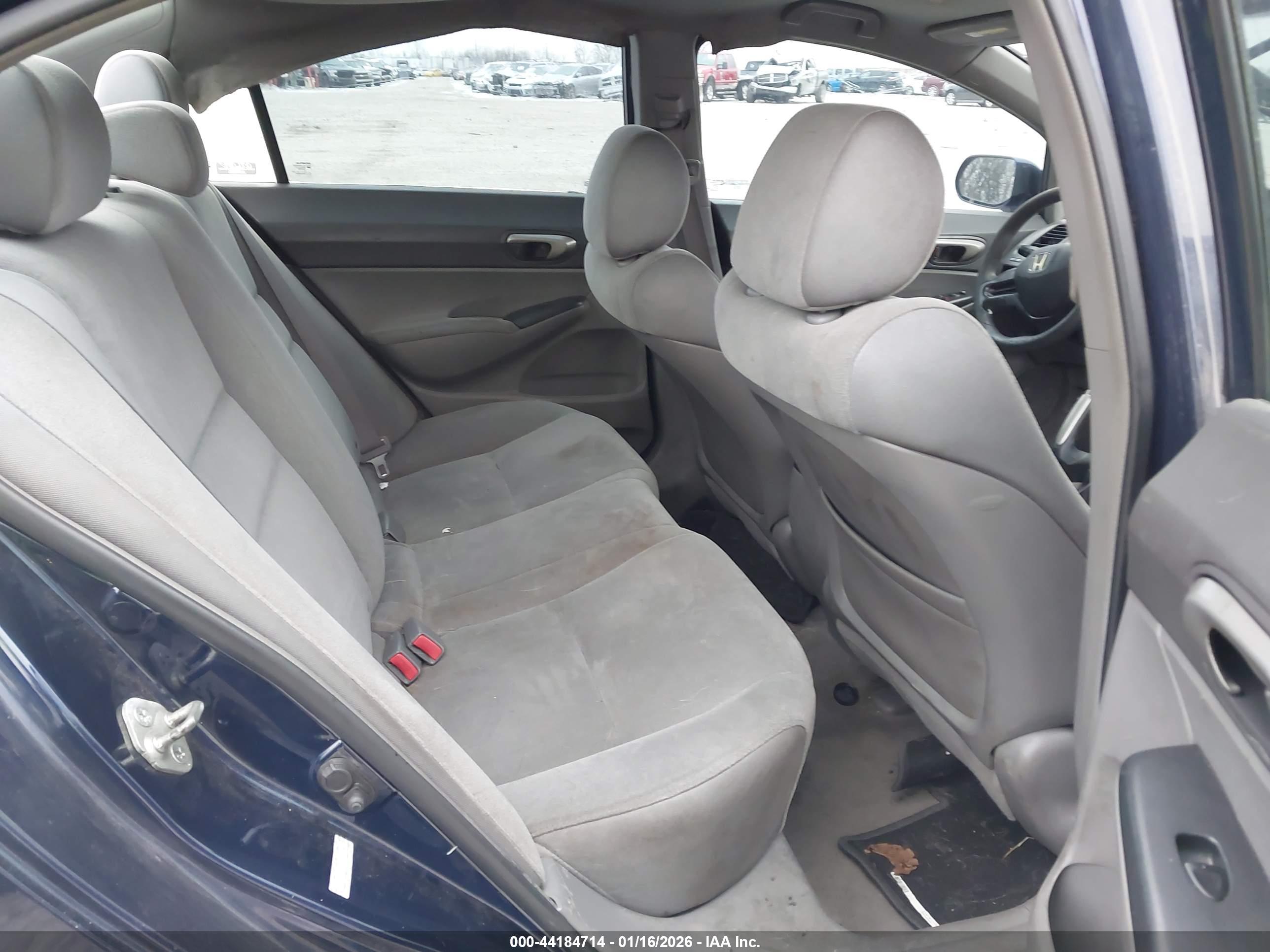 HONDA CIVIC image 8