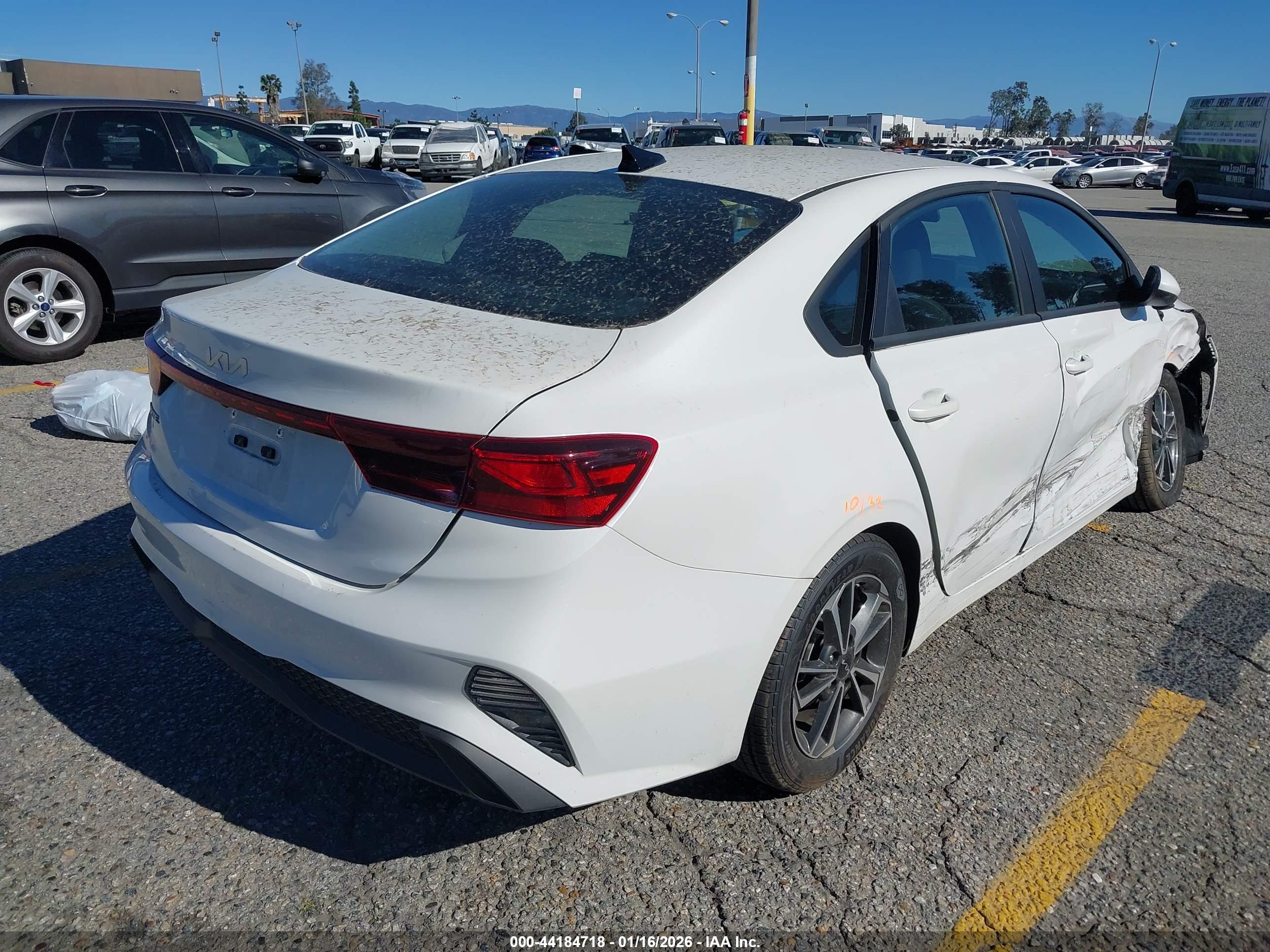 KIA FORTE image 4