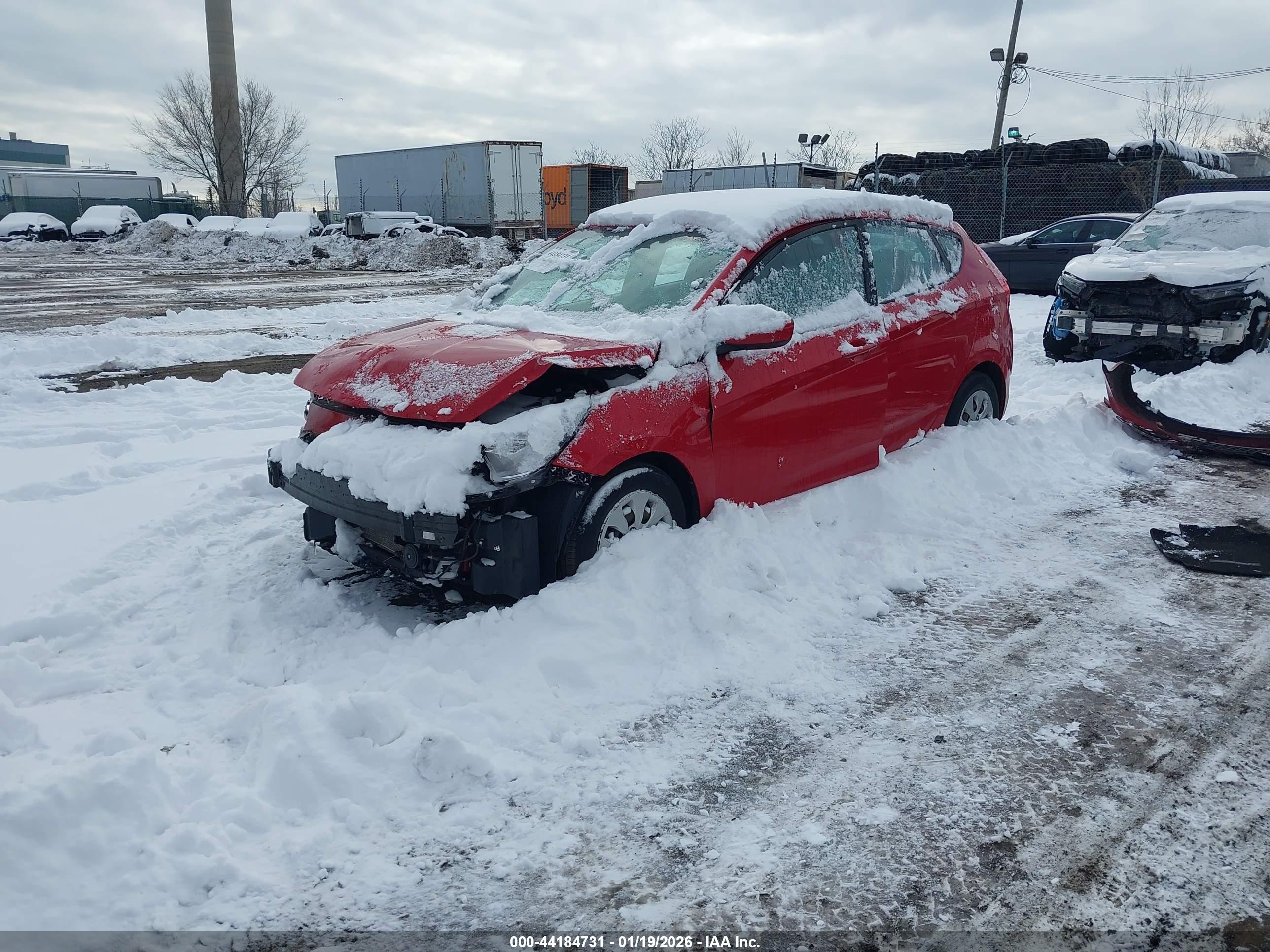 HYUNDAI ACCENT image 2