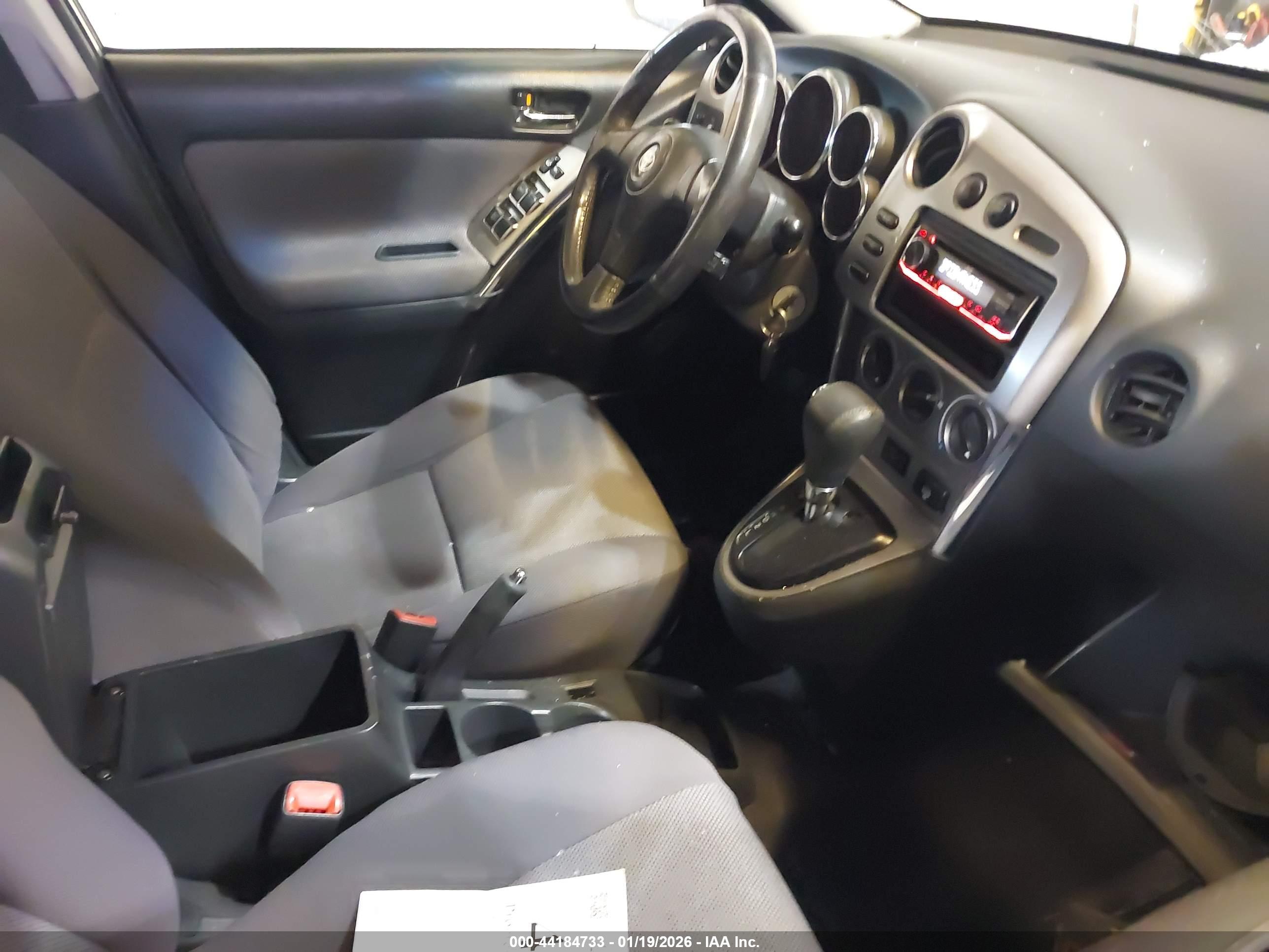 TOYOTA MATRIX image 5