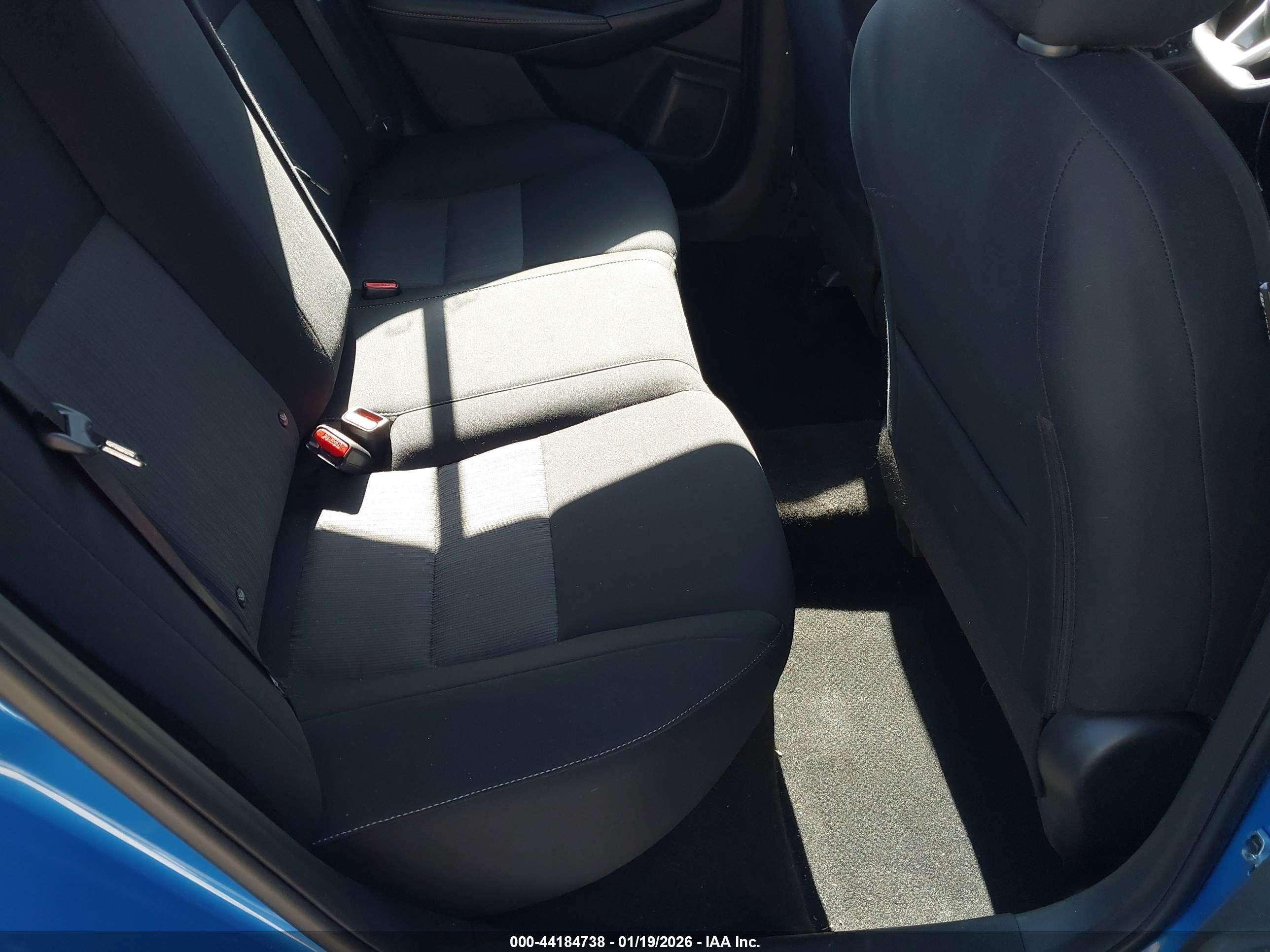 NISSAN SENTRA image 8