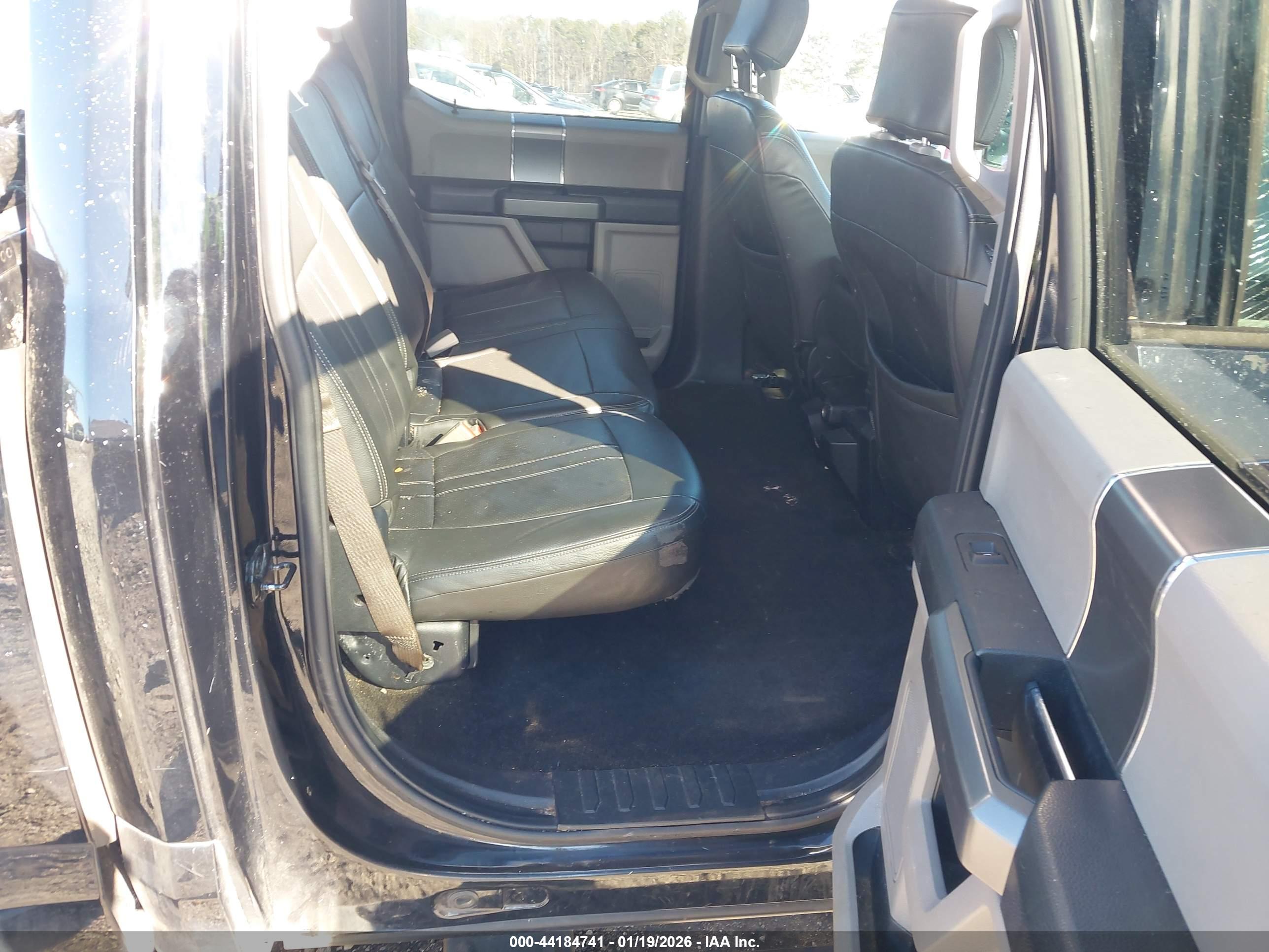 FORD F-150 image 8