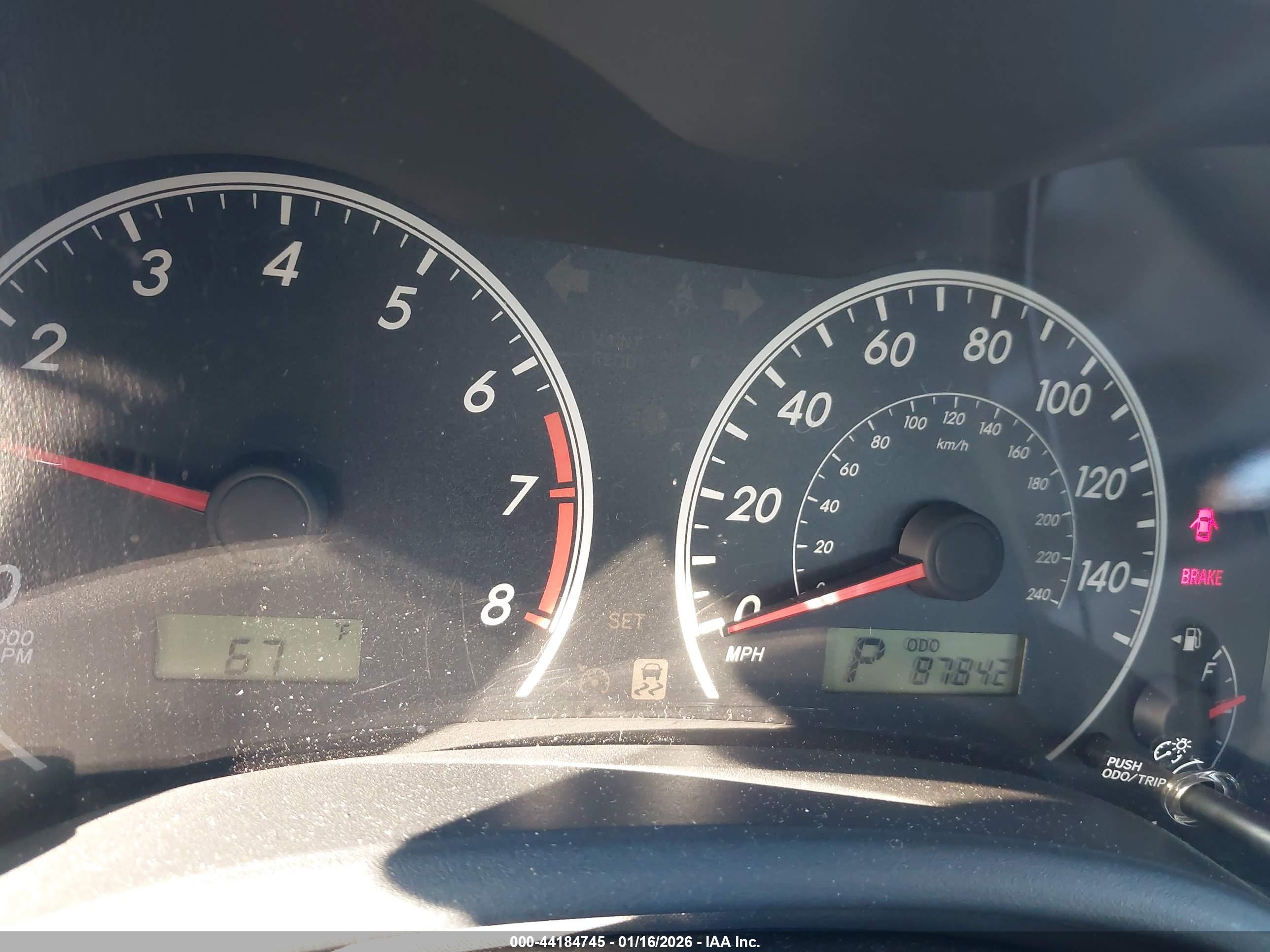 TOYOTA COROLLA image 7