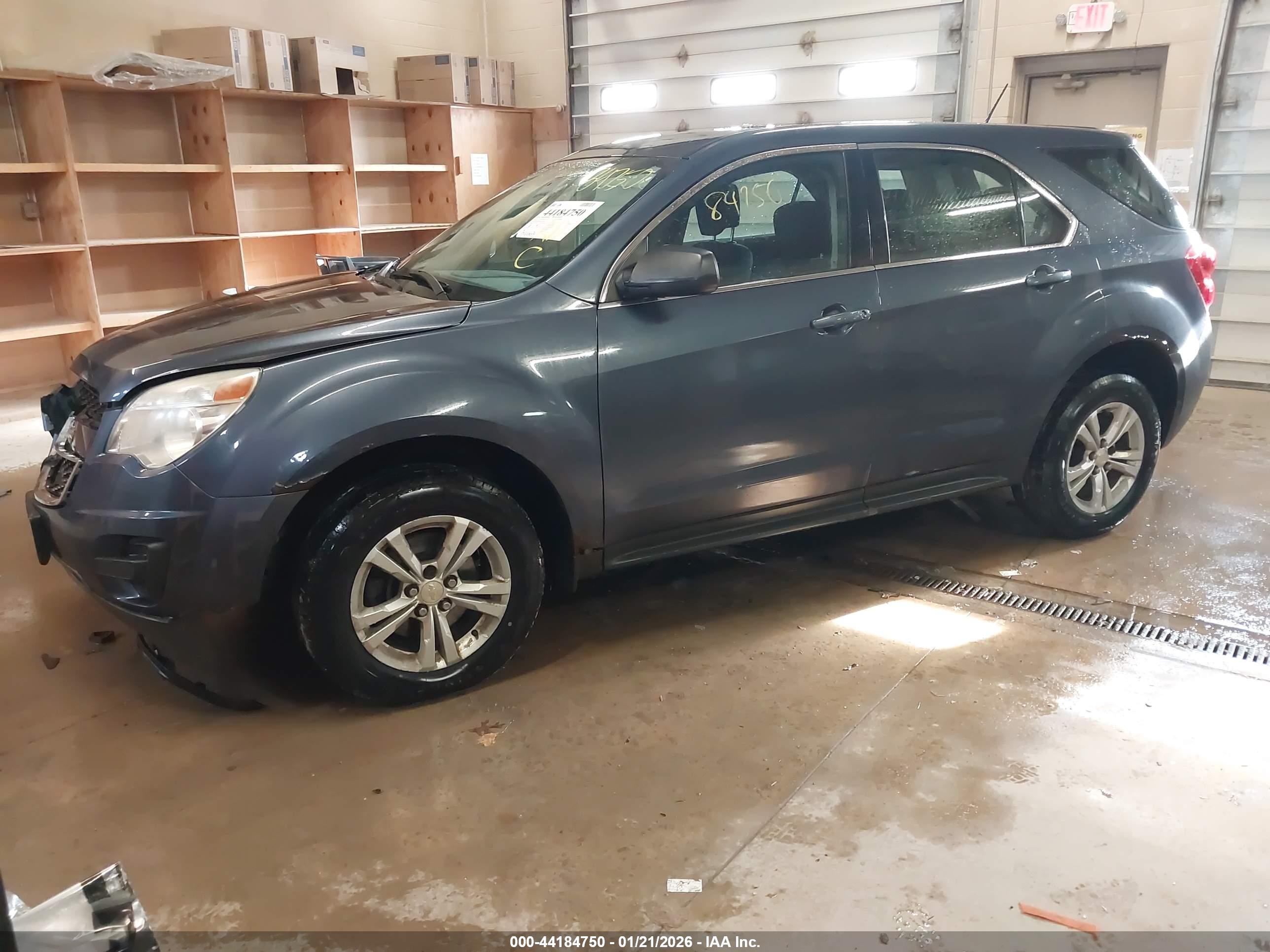 CHEVROLET EQUINOX image 2