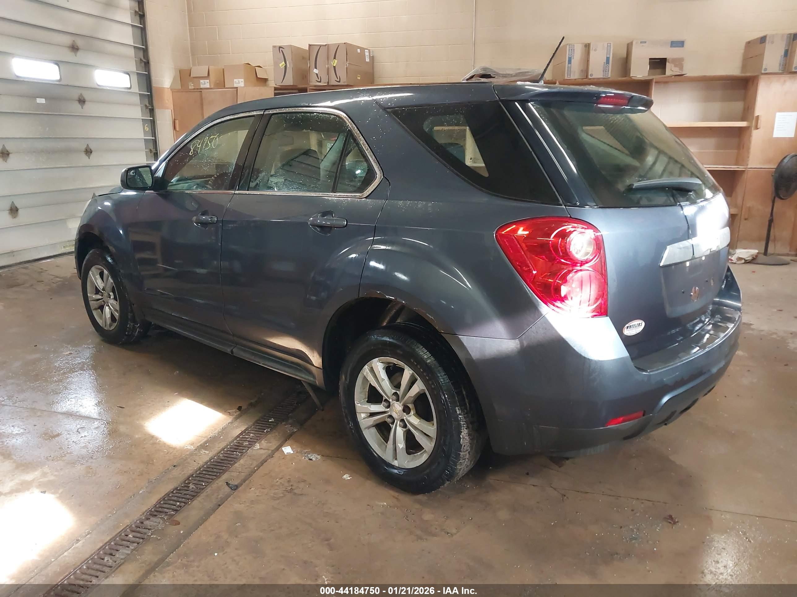 CHEVROLET EQUINOX image 3