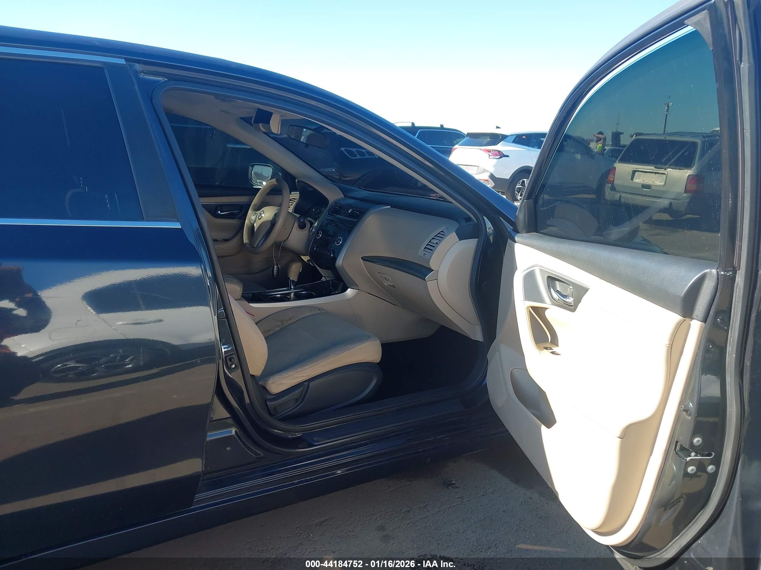 NISSAN ALTIMA image 5