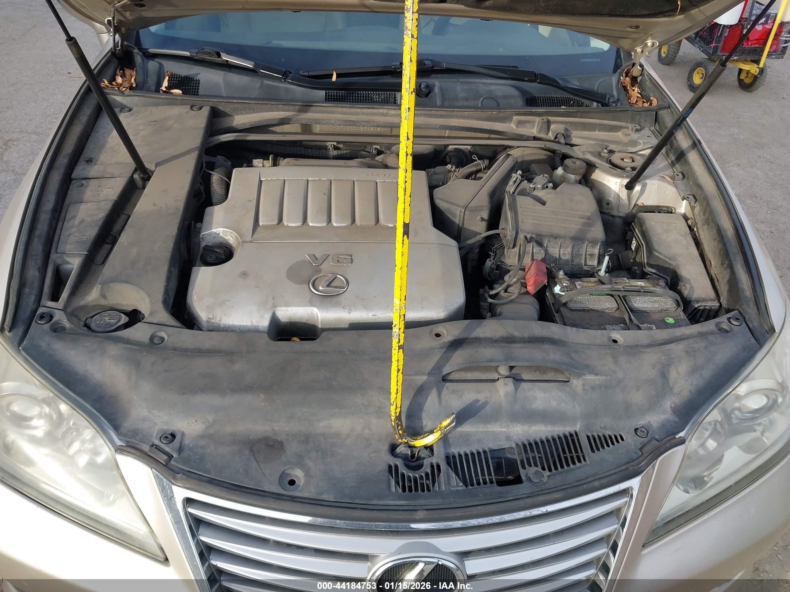 LEXUS ES image 10