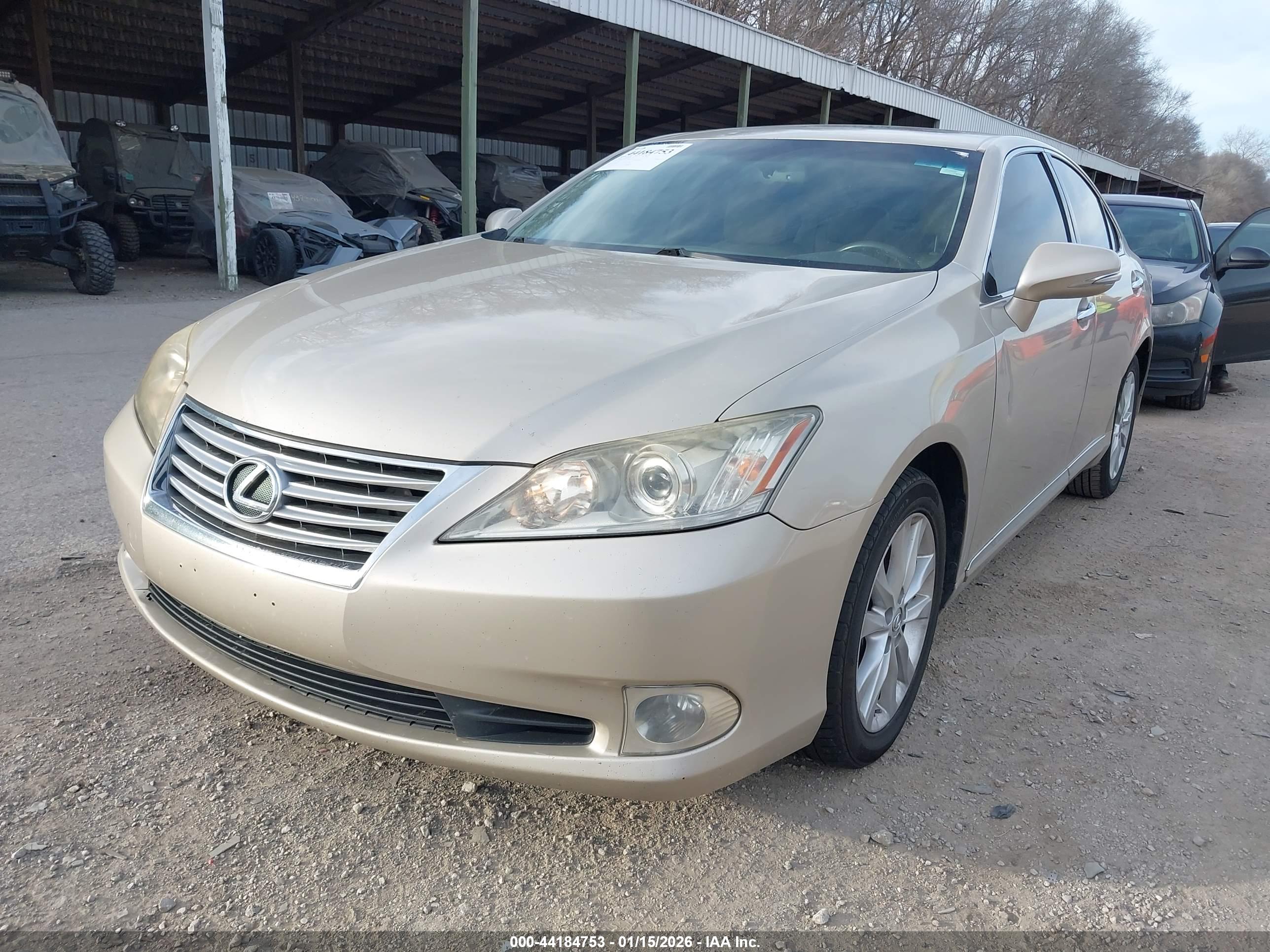LEXUS ES image 2