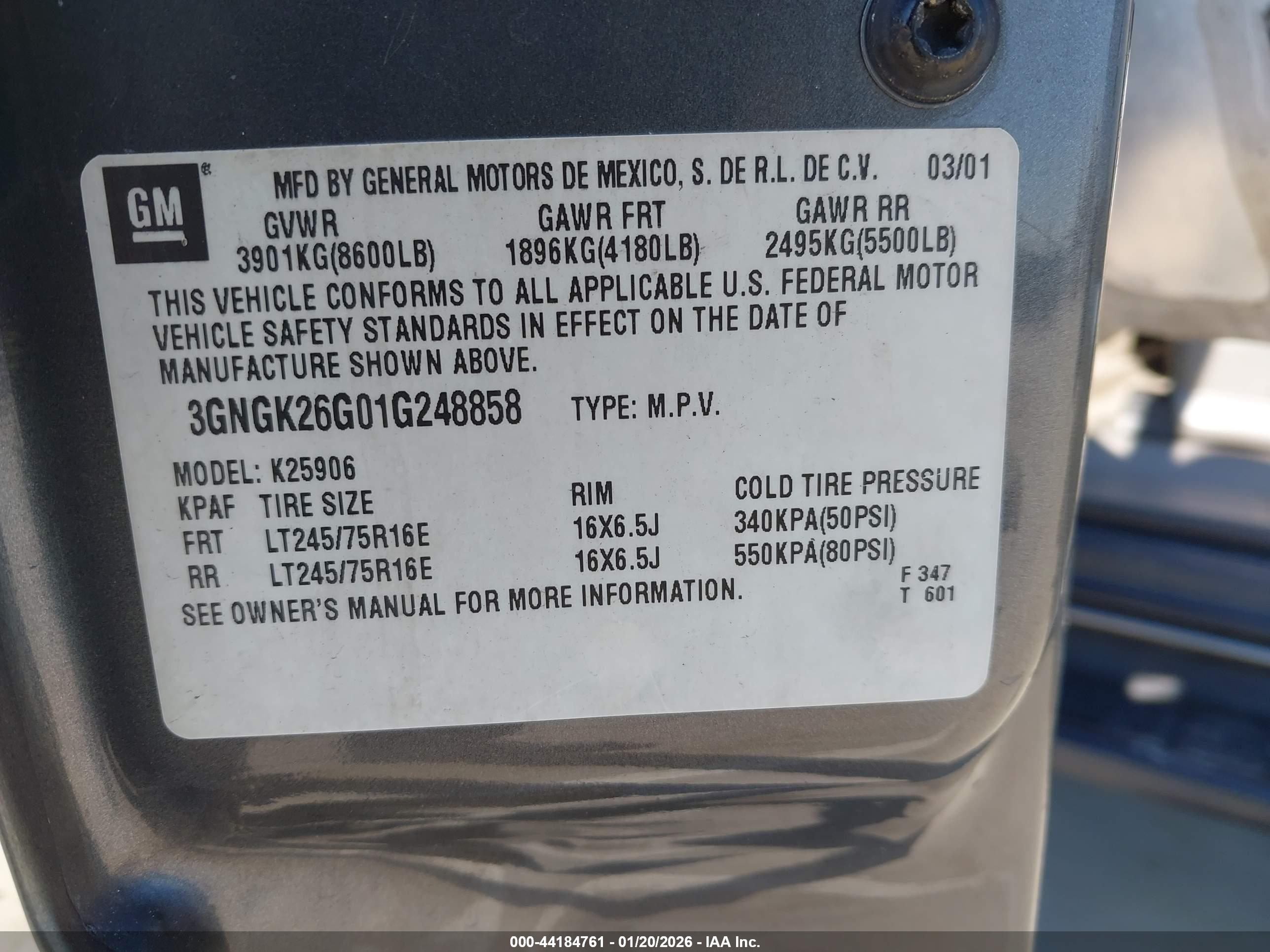 CHEVROLET SUBURBAN image 9