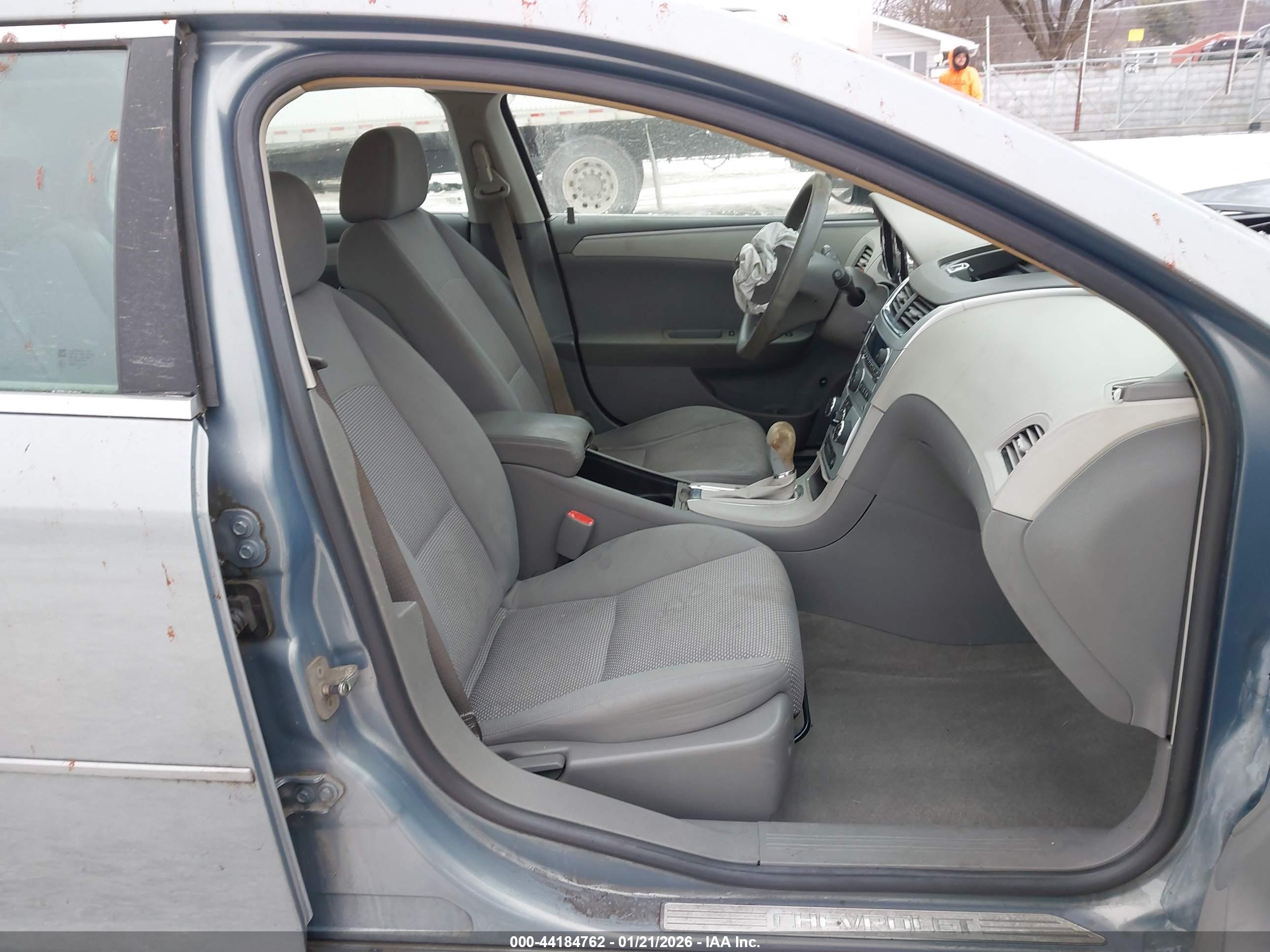 CHEVROLET MALIBU image 5