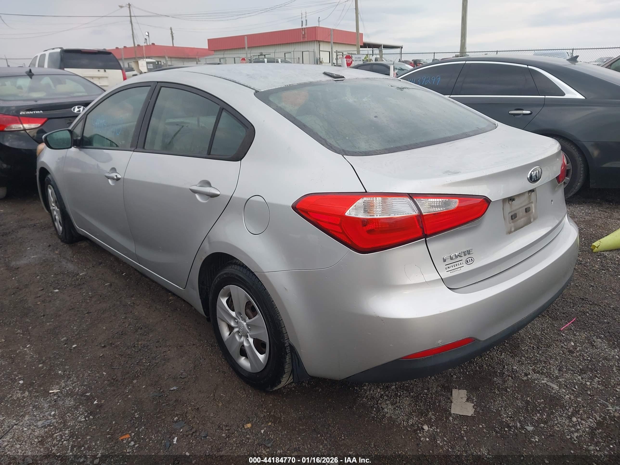 KIA FORTE image 3