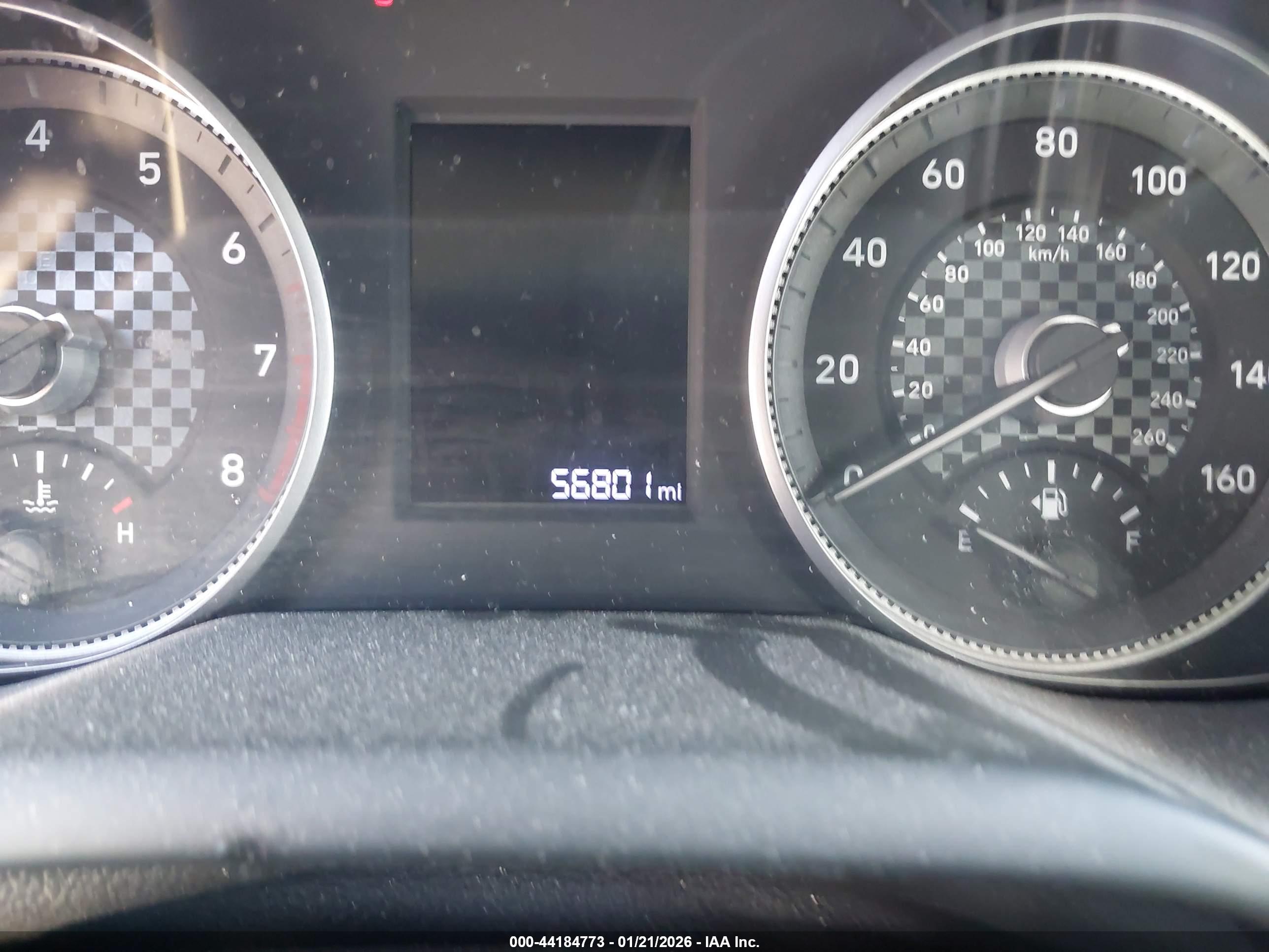 HYUNDAI ELANTRA image 7