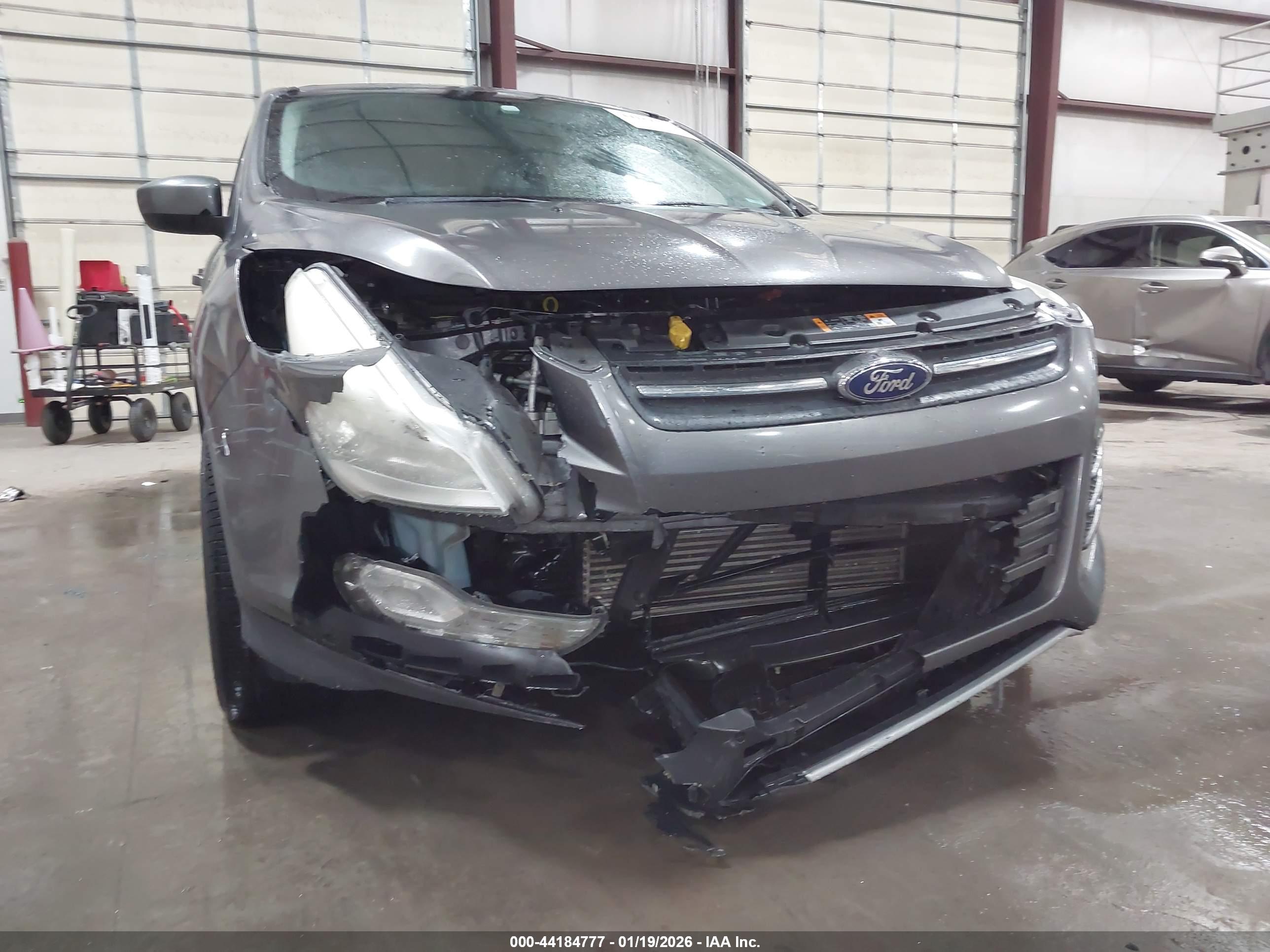 FORD ESCAPE image 6
