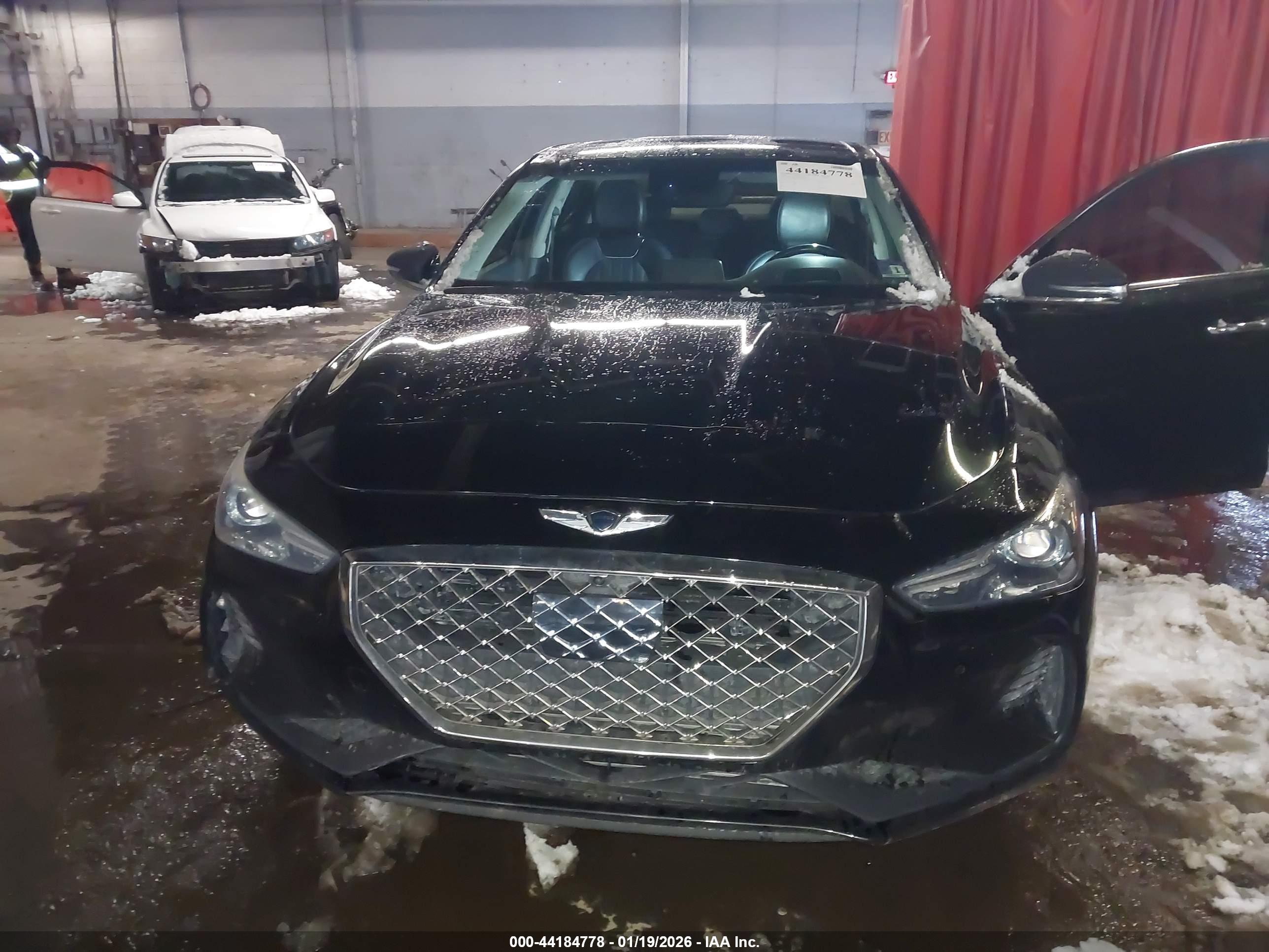 GENESIS G70 image 6