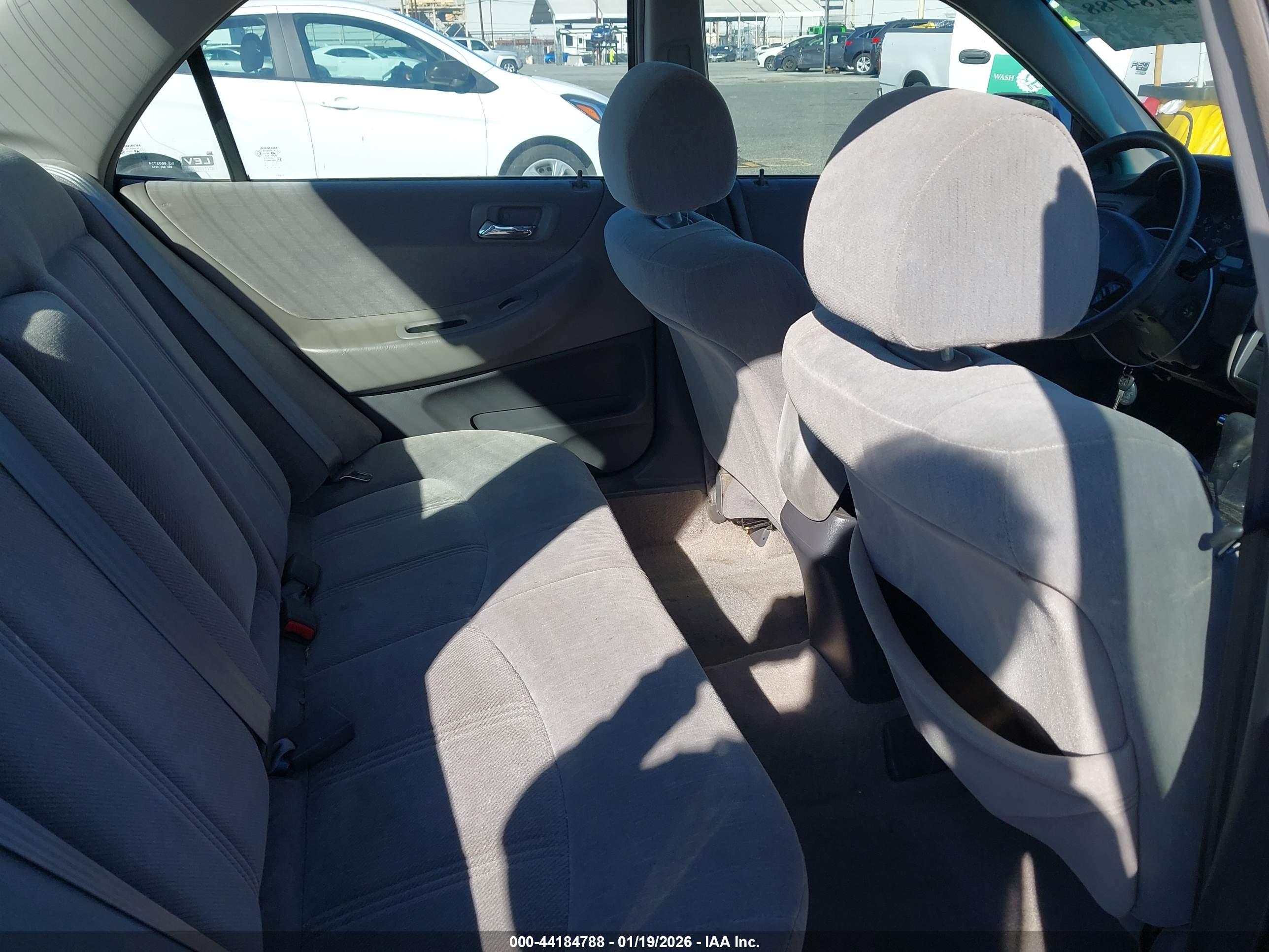 HONDA ACCORD image 8