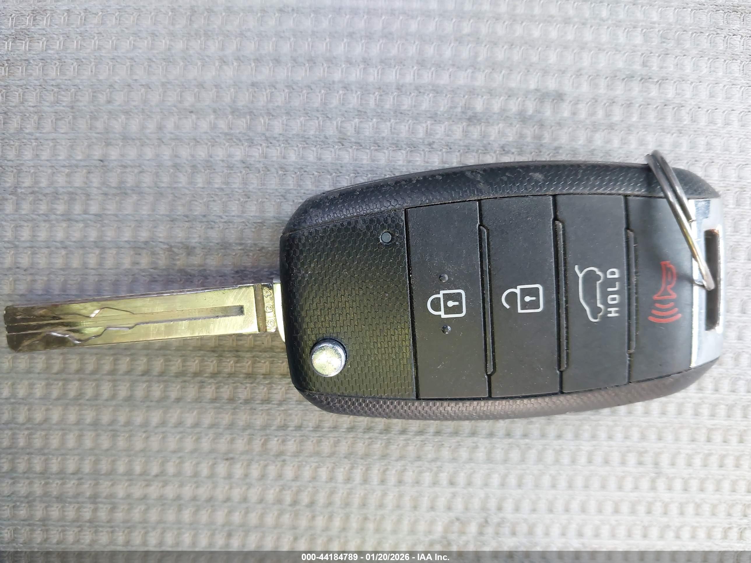 KIA SORENTO image 11