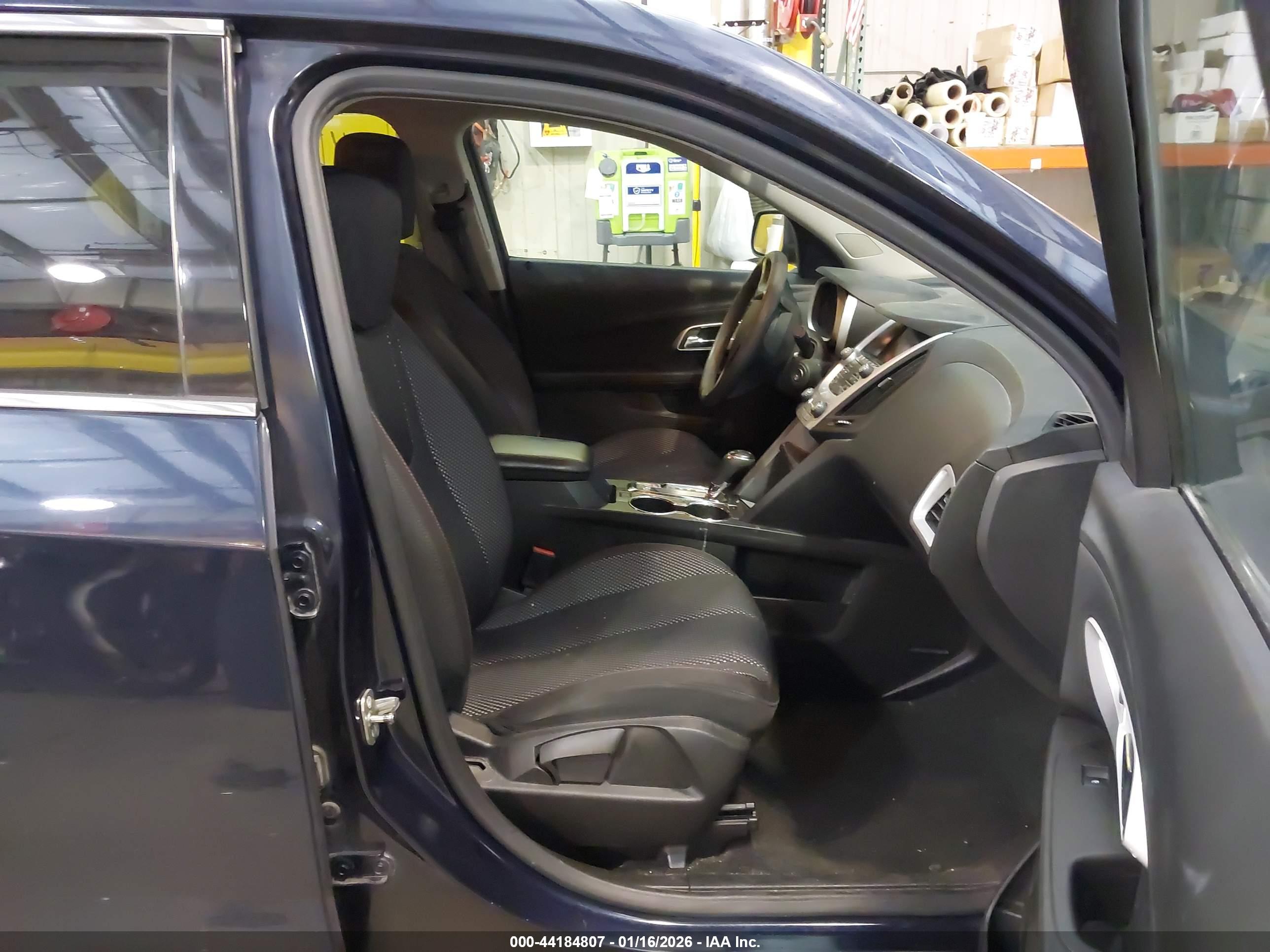 CHEVROLET EQUINOX image 5