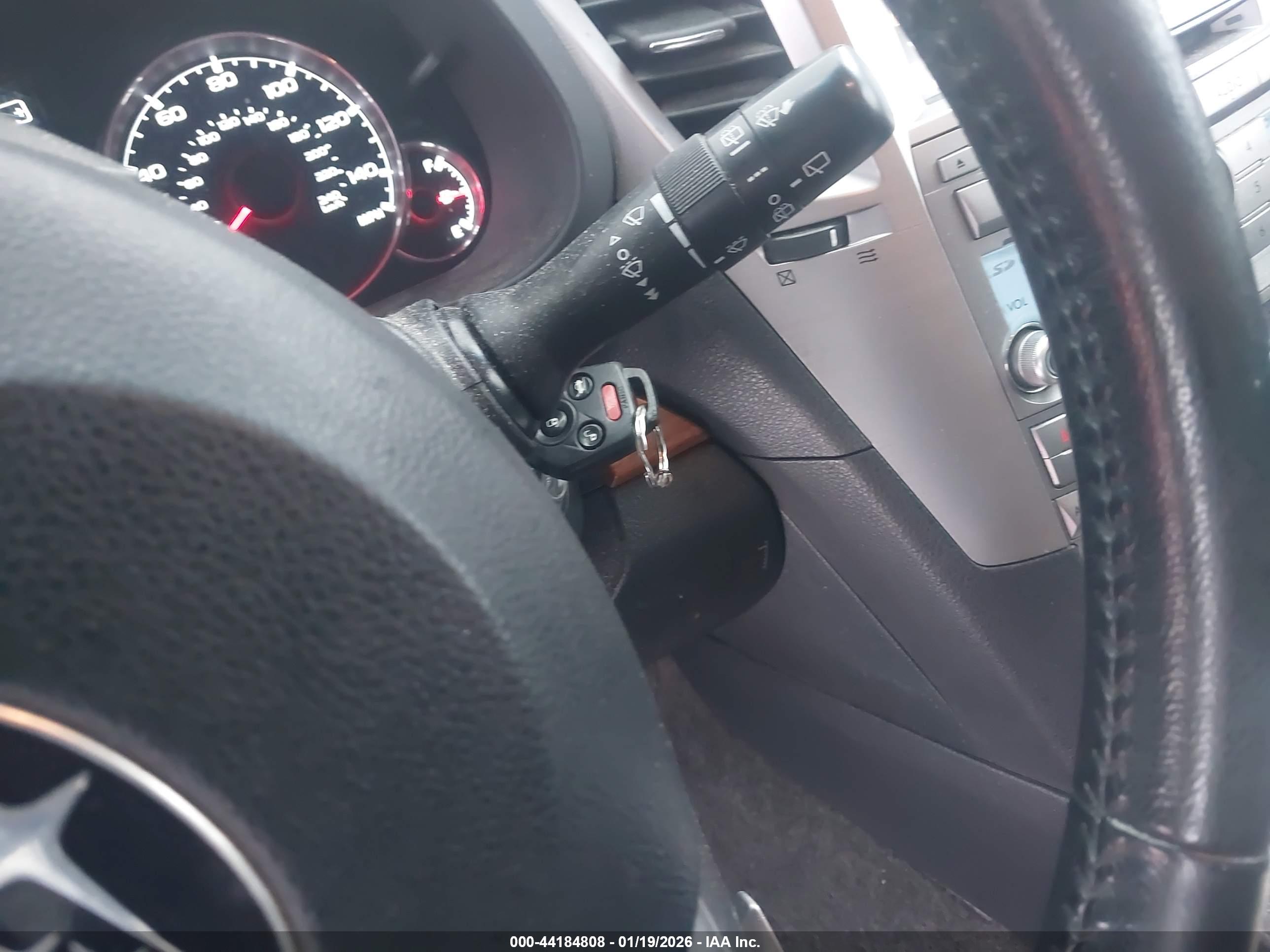 SUBARU OUTBACK image 11