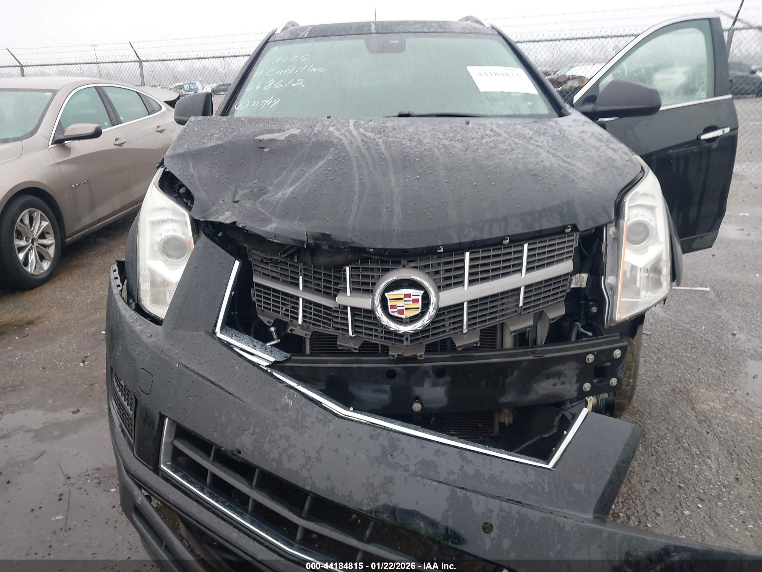CADILLAC SRX image 10