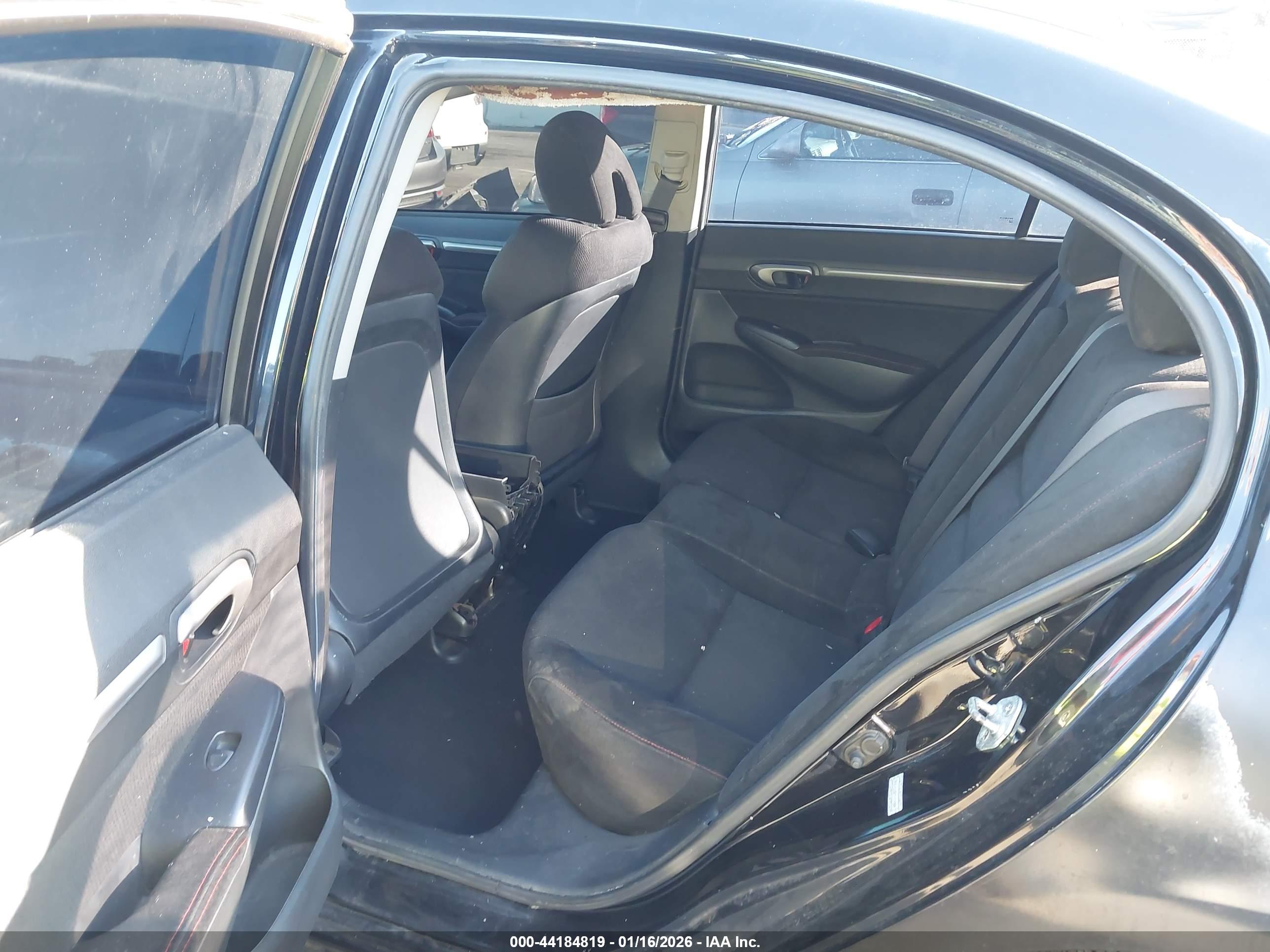 HONDA CIVIC image 8