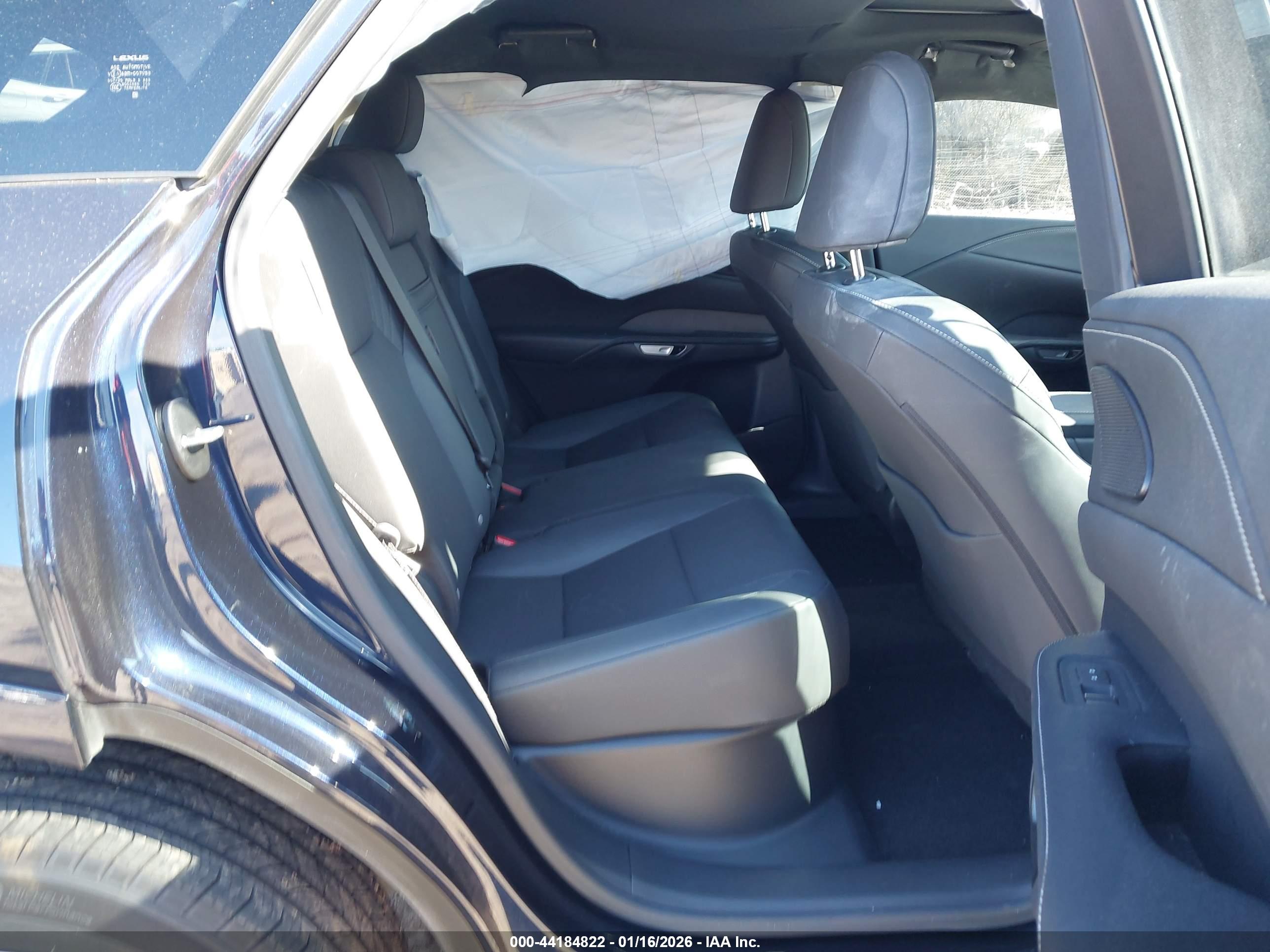 LEXUS RX image 8