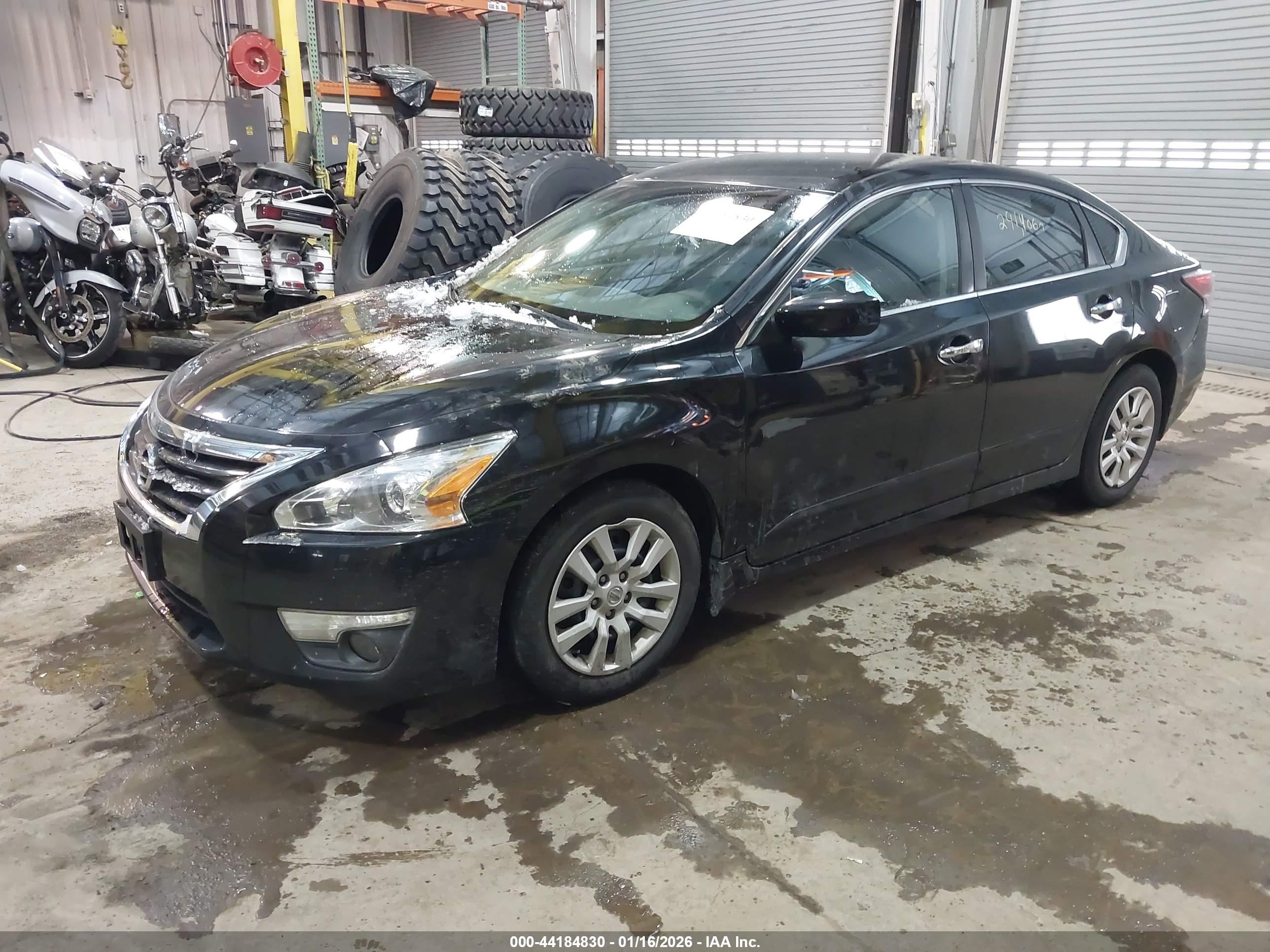 NISSAN ALTIMA image 2