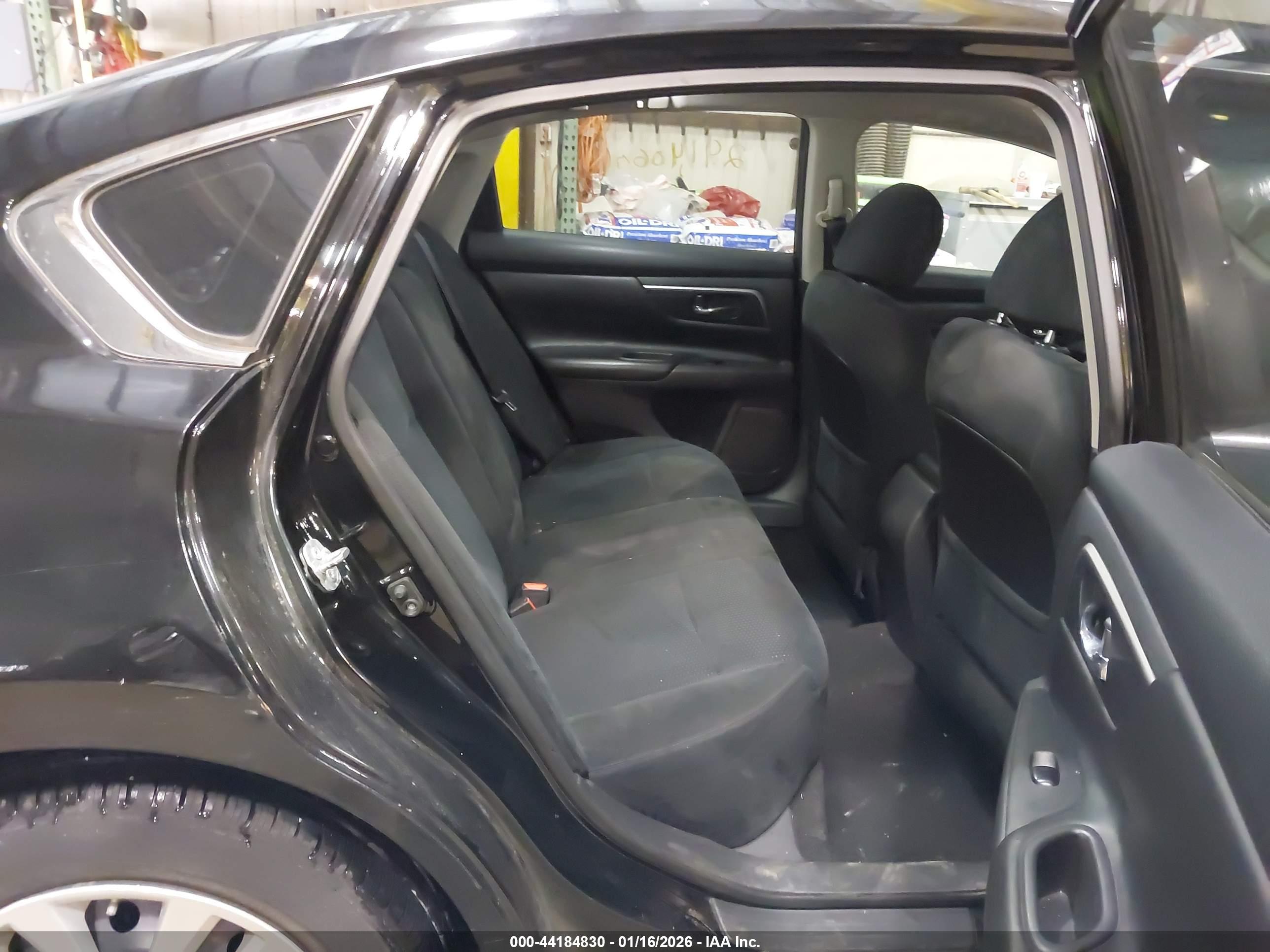 NISSAN ALTIMA image 8