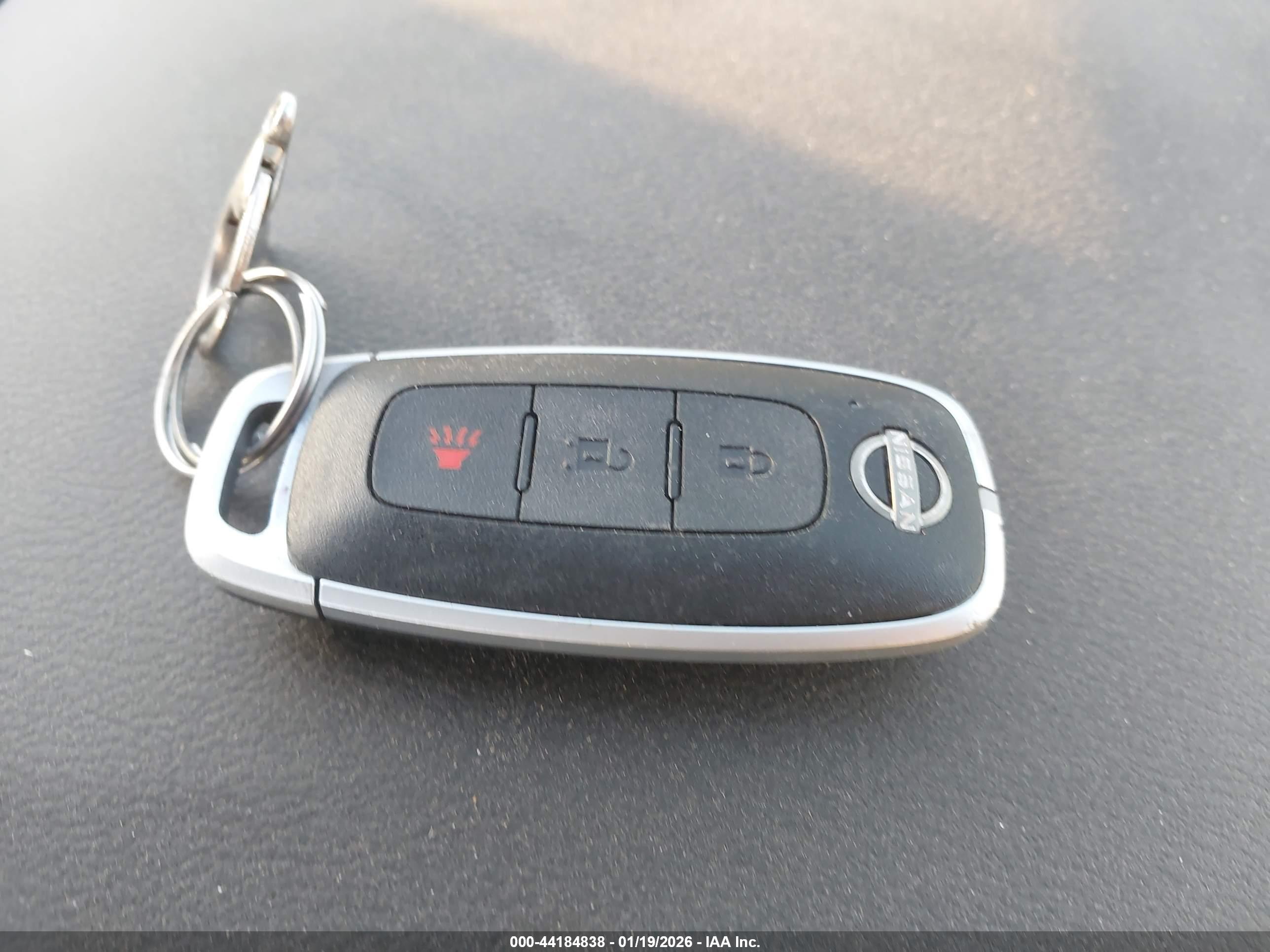 NISSAN KICKS image 11