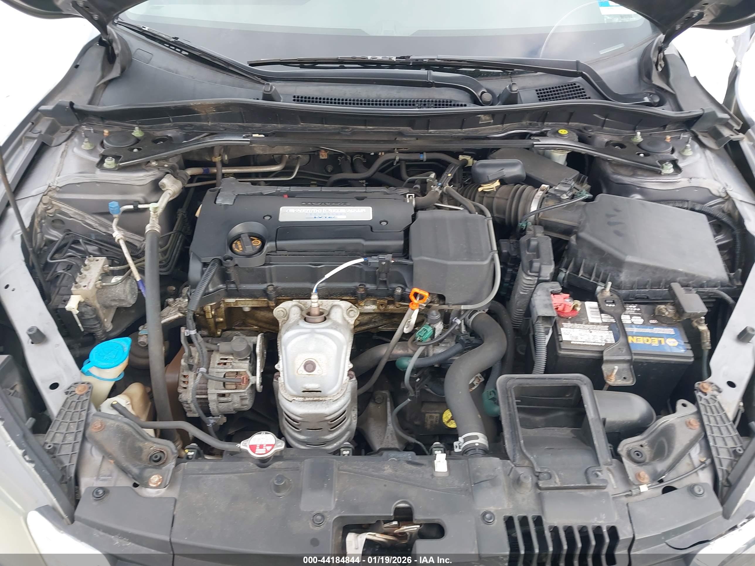 HONDA ACCORD image 10