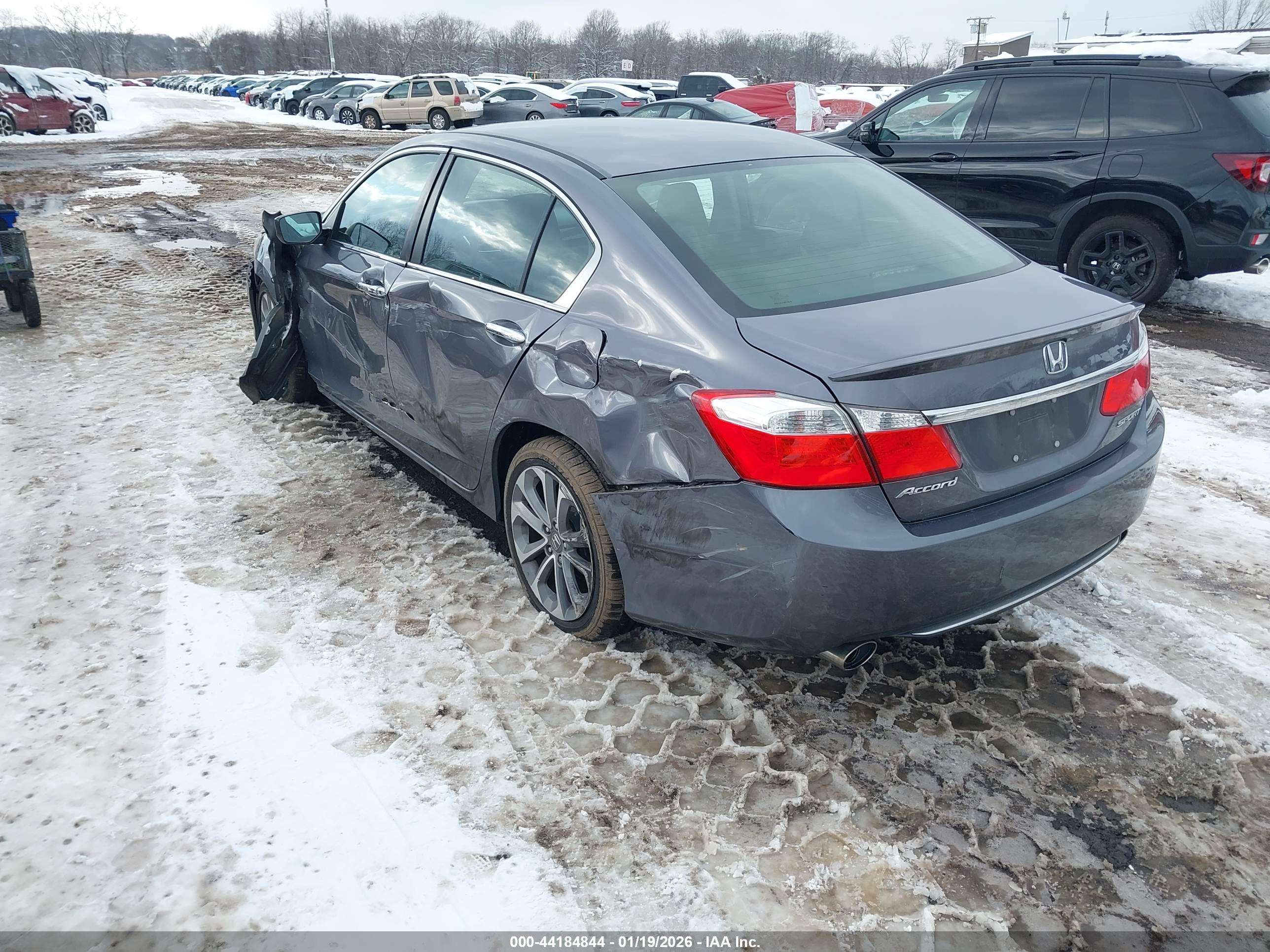 HONDA ACCORD image 3
