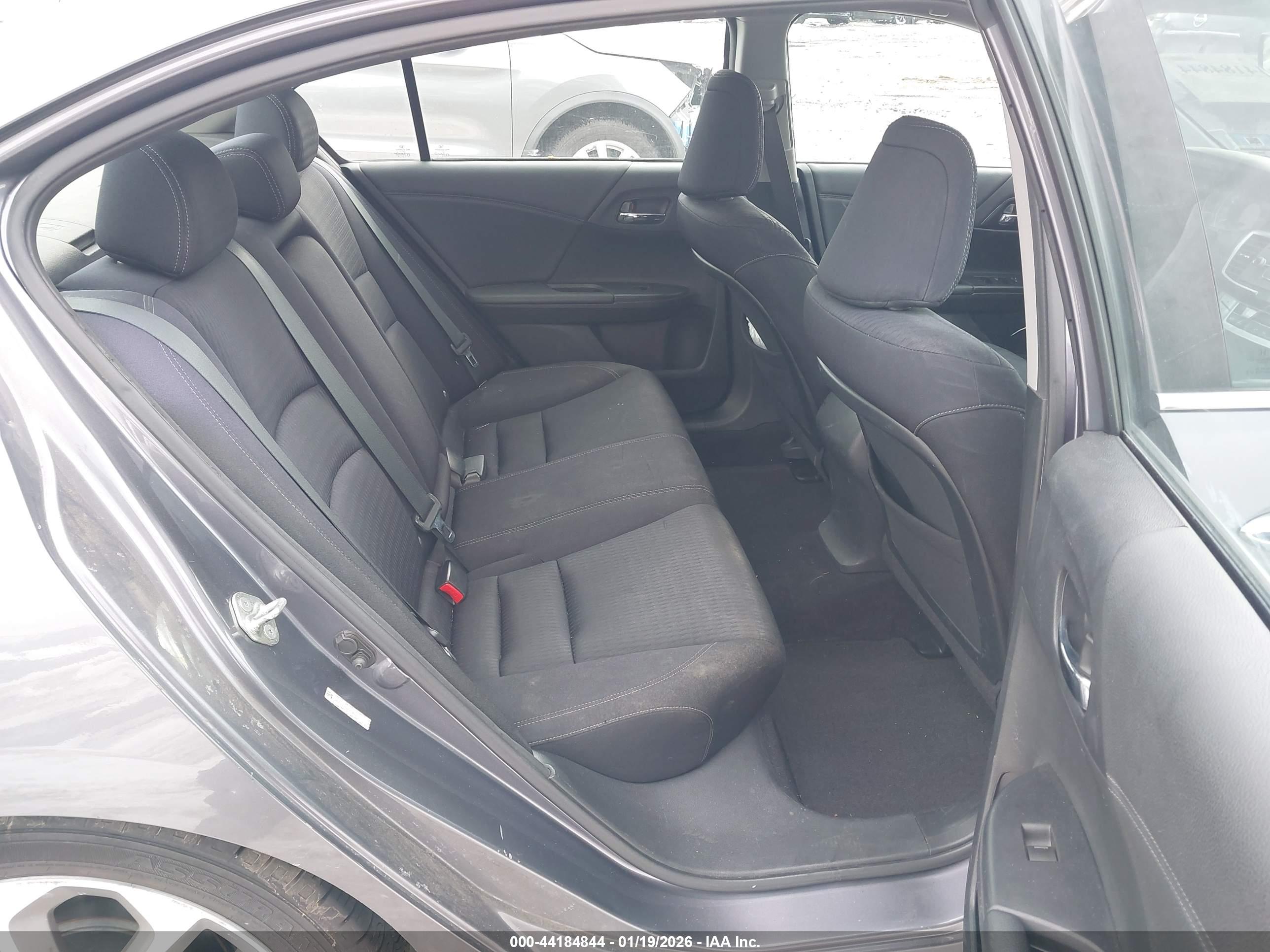HONDA ACCORD image 8