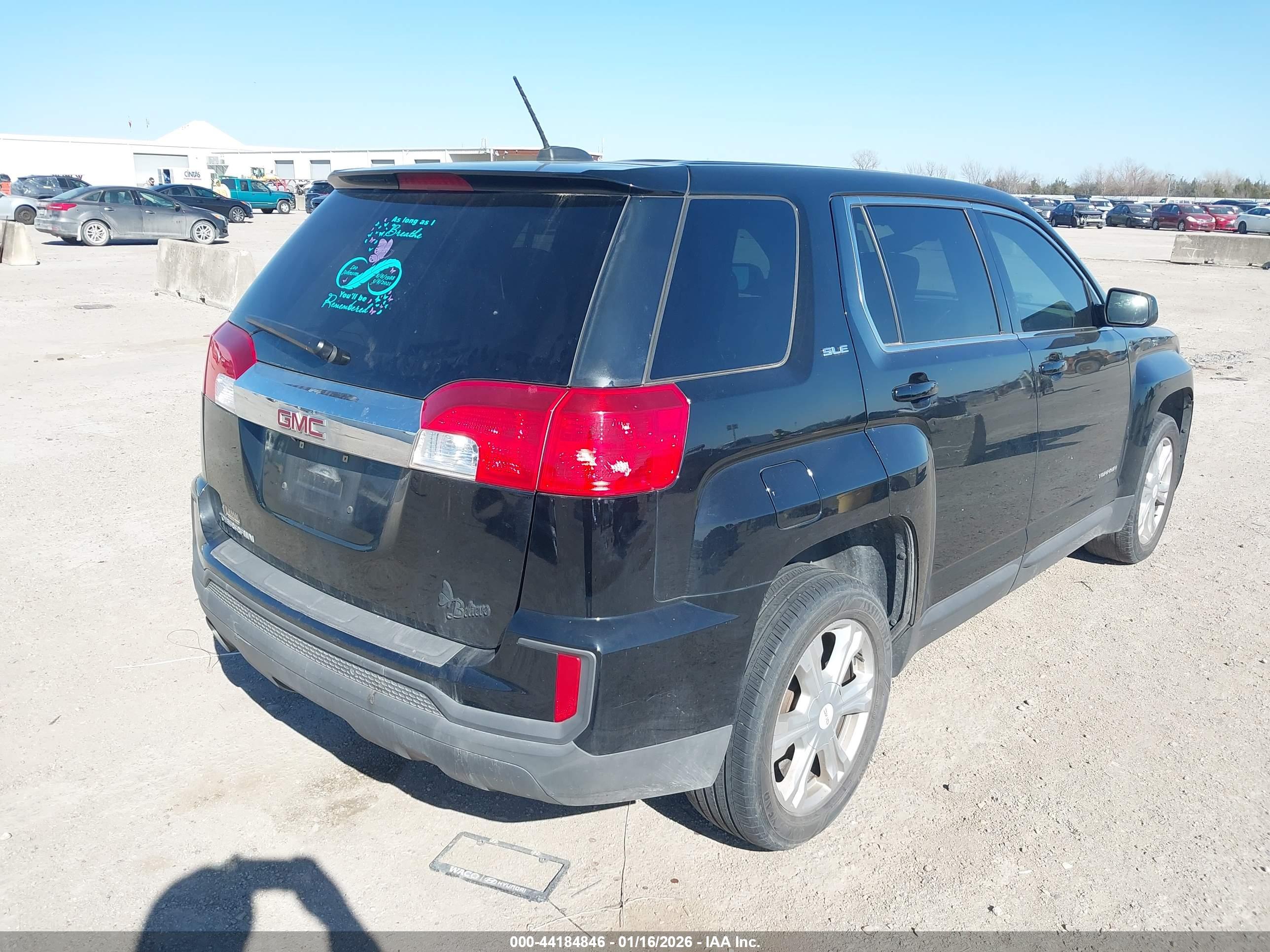 GMC TERRAIN image 4