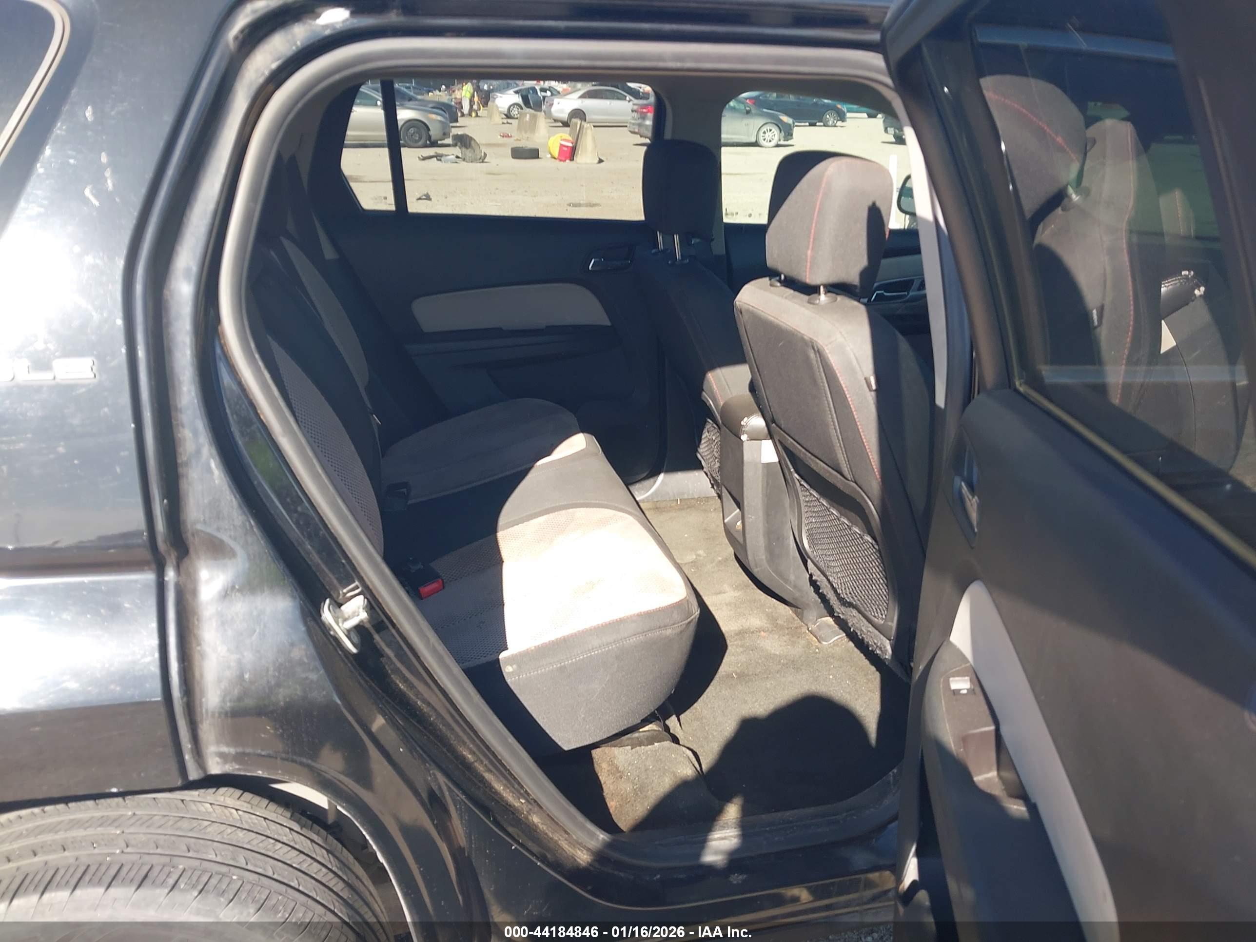 GMC TERRAIN image 8