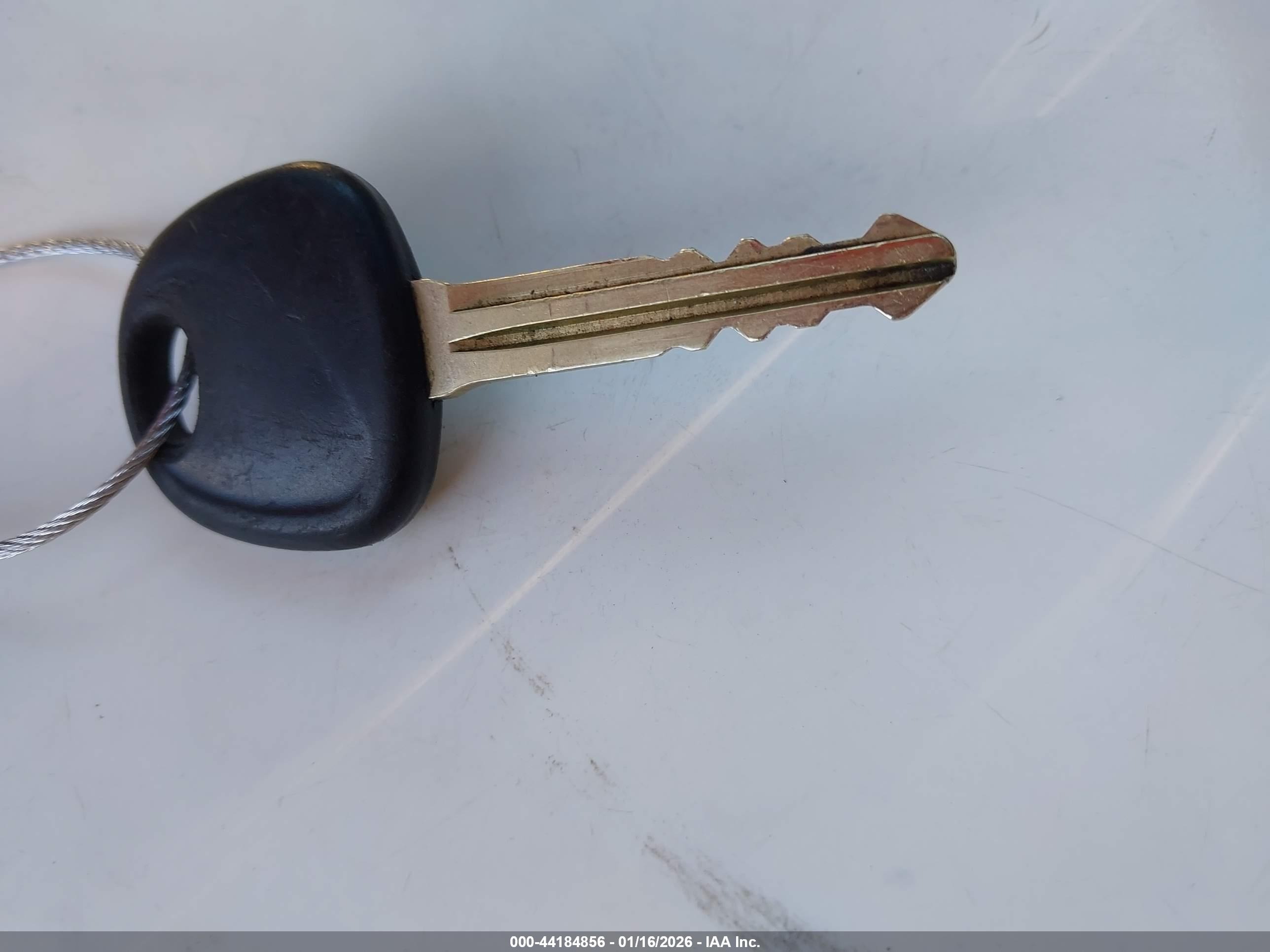 HYUNDAI ACCENT image 11