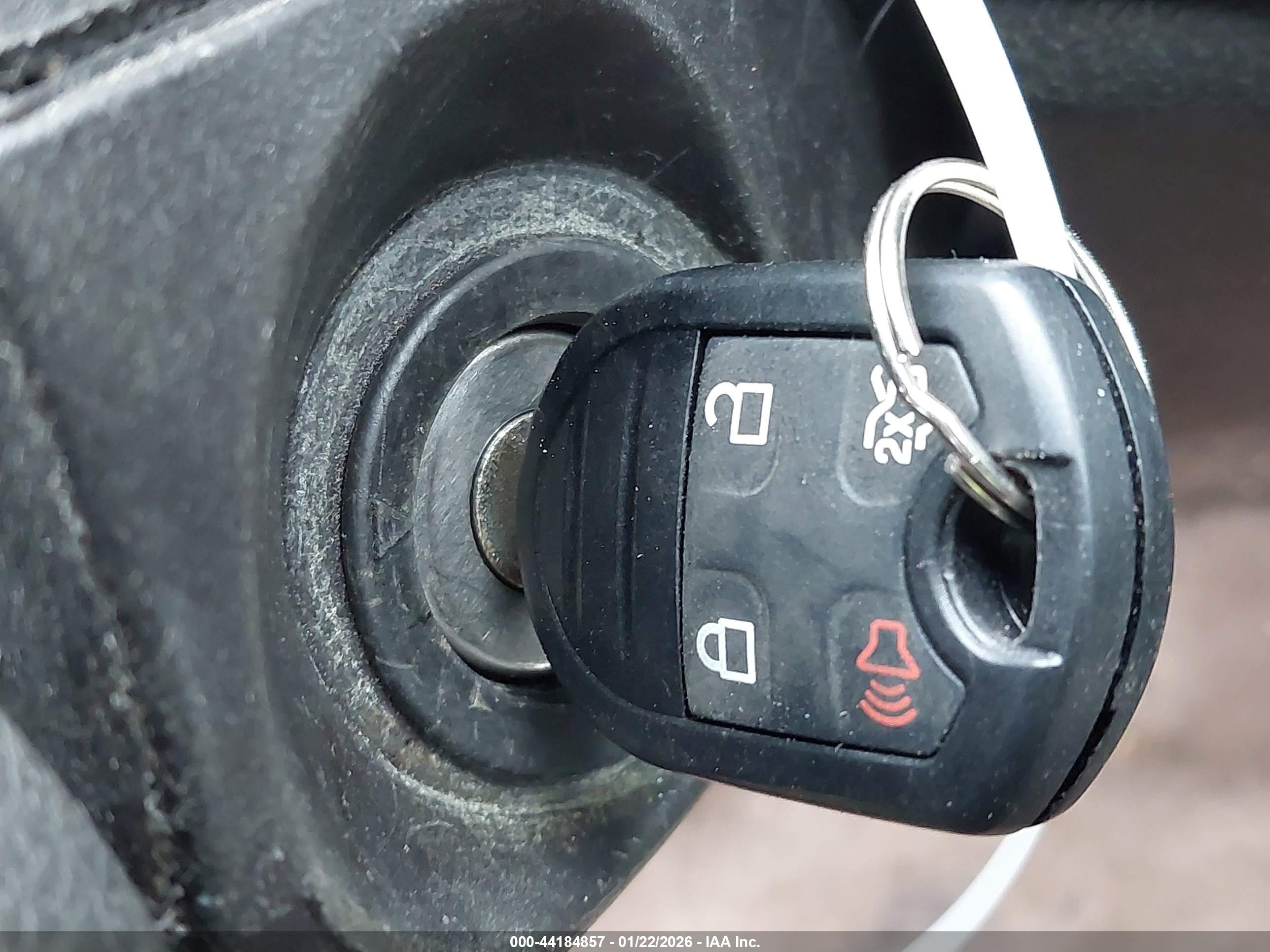 FORD FUSION image 11